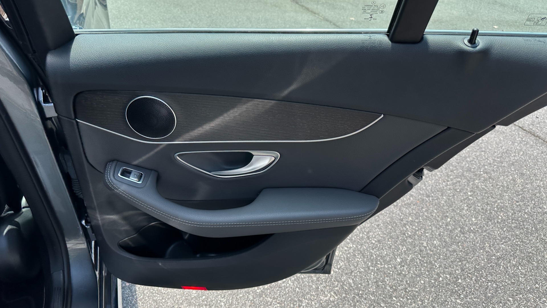 Used 2019 Mercedes-Benz C-Class C300 / PREMIUM / AMBIENT LIGHTS / BLIND SPOT / 10.25IN DISPLAY for sale Sold at Formula Imports in Charlotte NC 28227 38