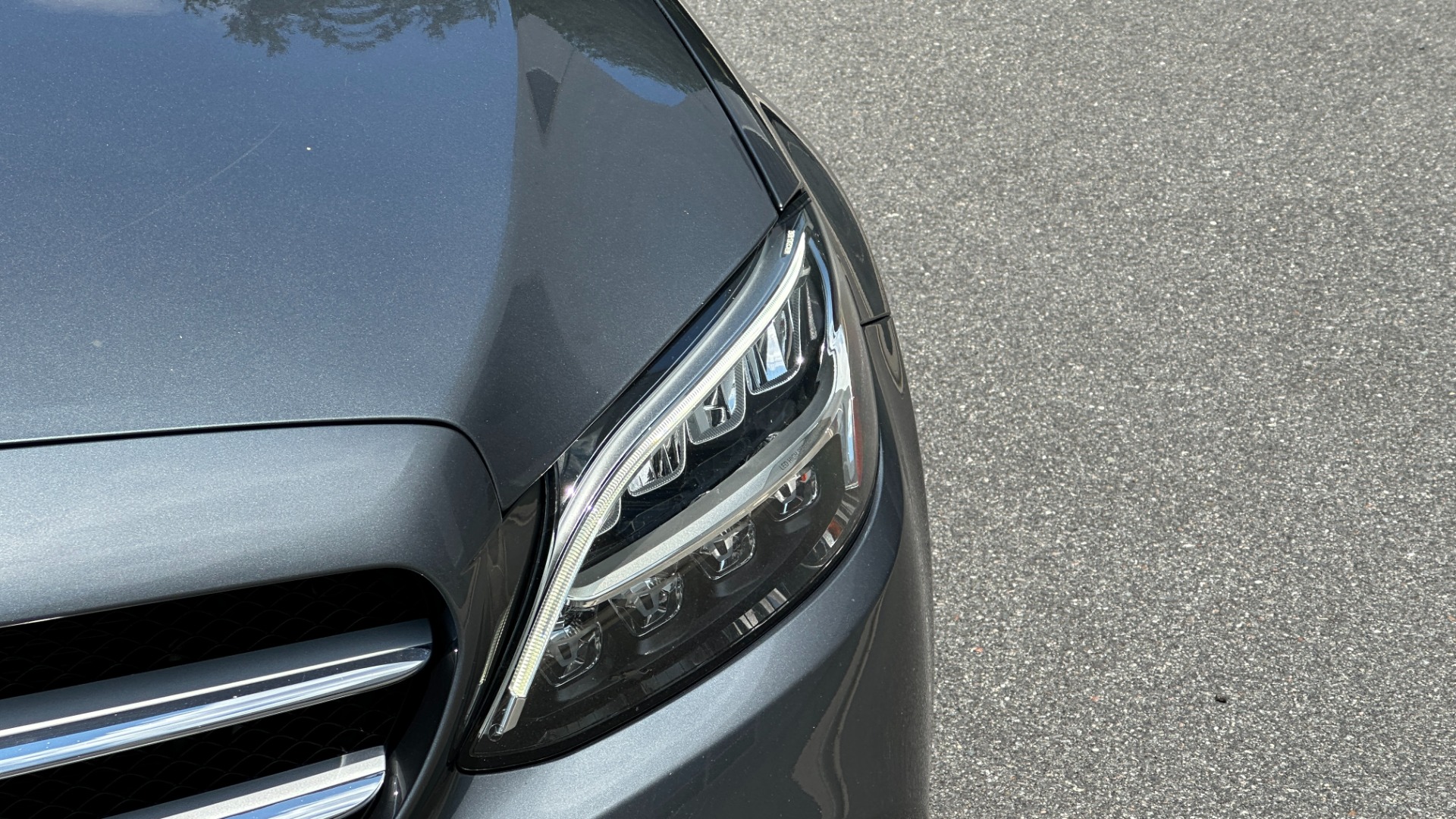 Used 2019 Mercedes-Benz C-Class C300 / PREMIUM / AMBIENT LIGHTS / BLIND SPOT / 10.25IN DISPLAY for sale $27,595 at Formula Imports in Charlotte NC 28227 44