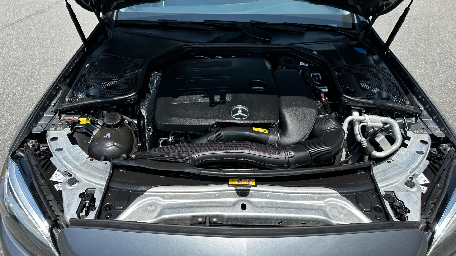 Used 2019 Mercedes-Benz C-Class C300 / PREMIUM / AMBIENT LIGHTS / BLIND SPOT / 10.25IN DISPLAY for sale $27,595 at Formula Imports in Charlotte NC 28227 45
