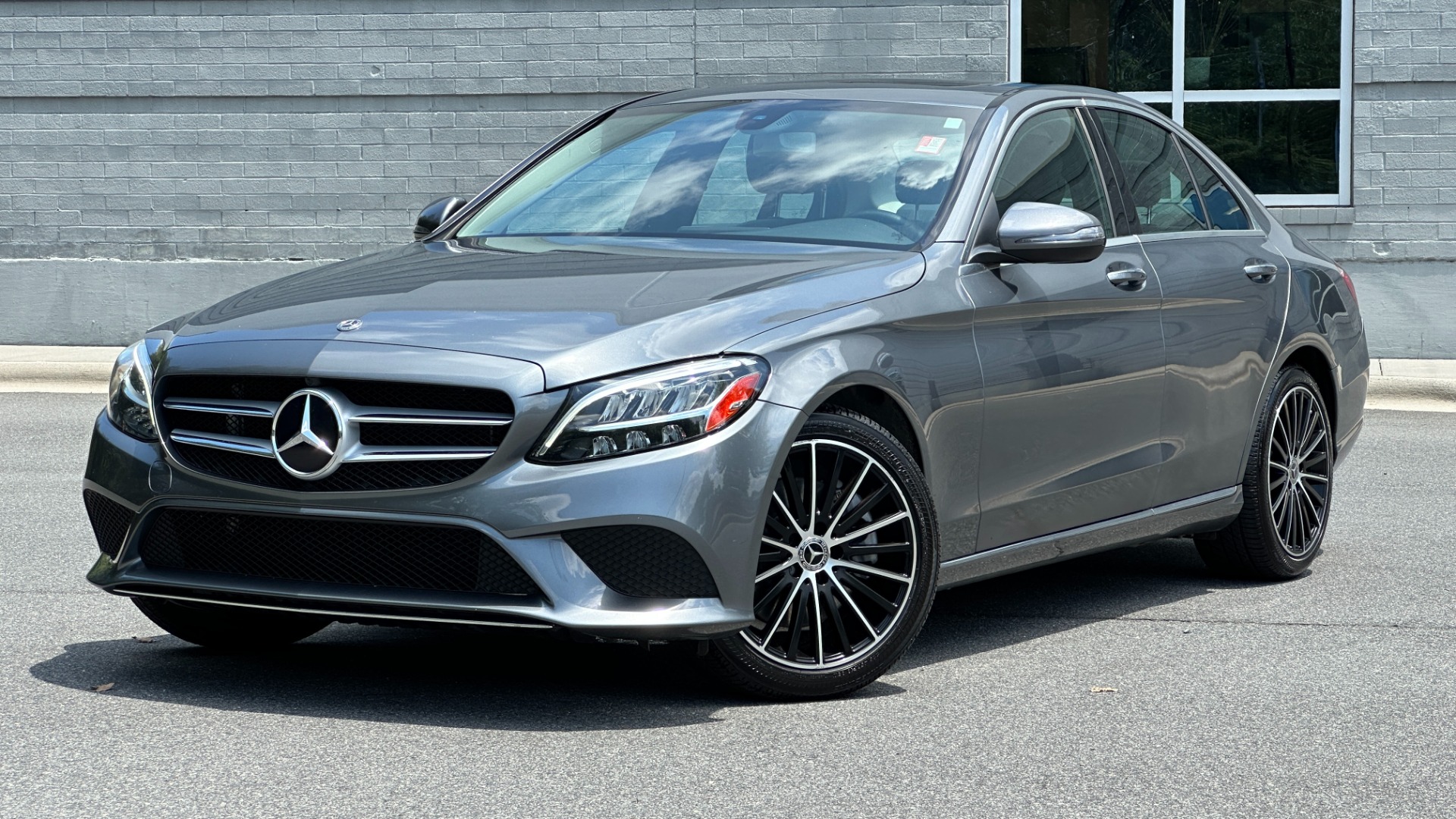 Used 2019 Mercedes-Benz C-Class C300 / PREMIUM / AMBIENT LIGHTS / BLIND SPOT / 10.25IN DISPLAY for sale Sold at Formula Imports in Charlotte NC 28227 1