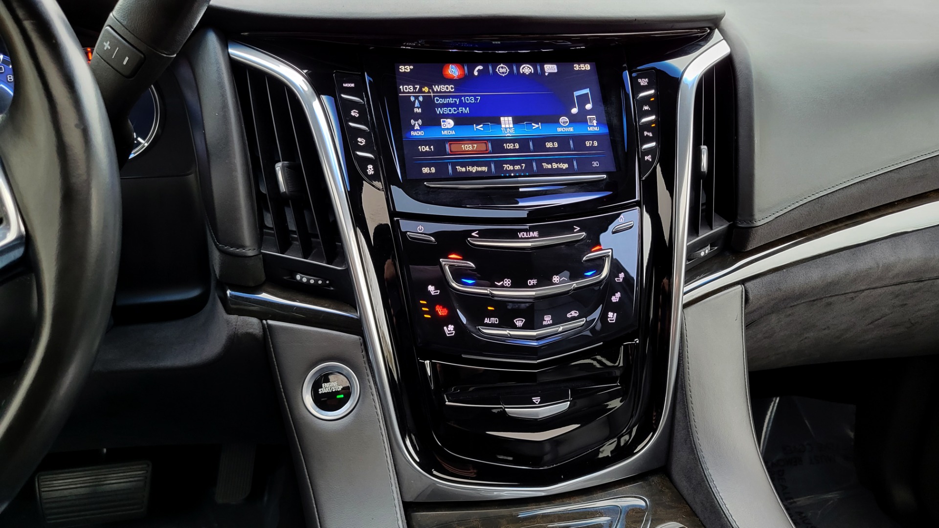Used 2017 Cadillac ESCALADE PLATINUM 4WD / 6.2L / 8-SPD AUTO / NAV / SUNROOF / DVD / 3-ROW for sale Sold at Formula Imports in Charlotte NC 28227 29