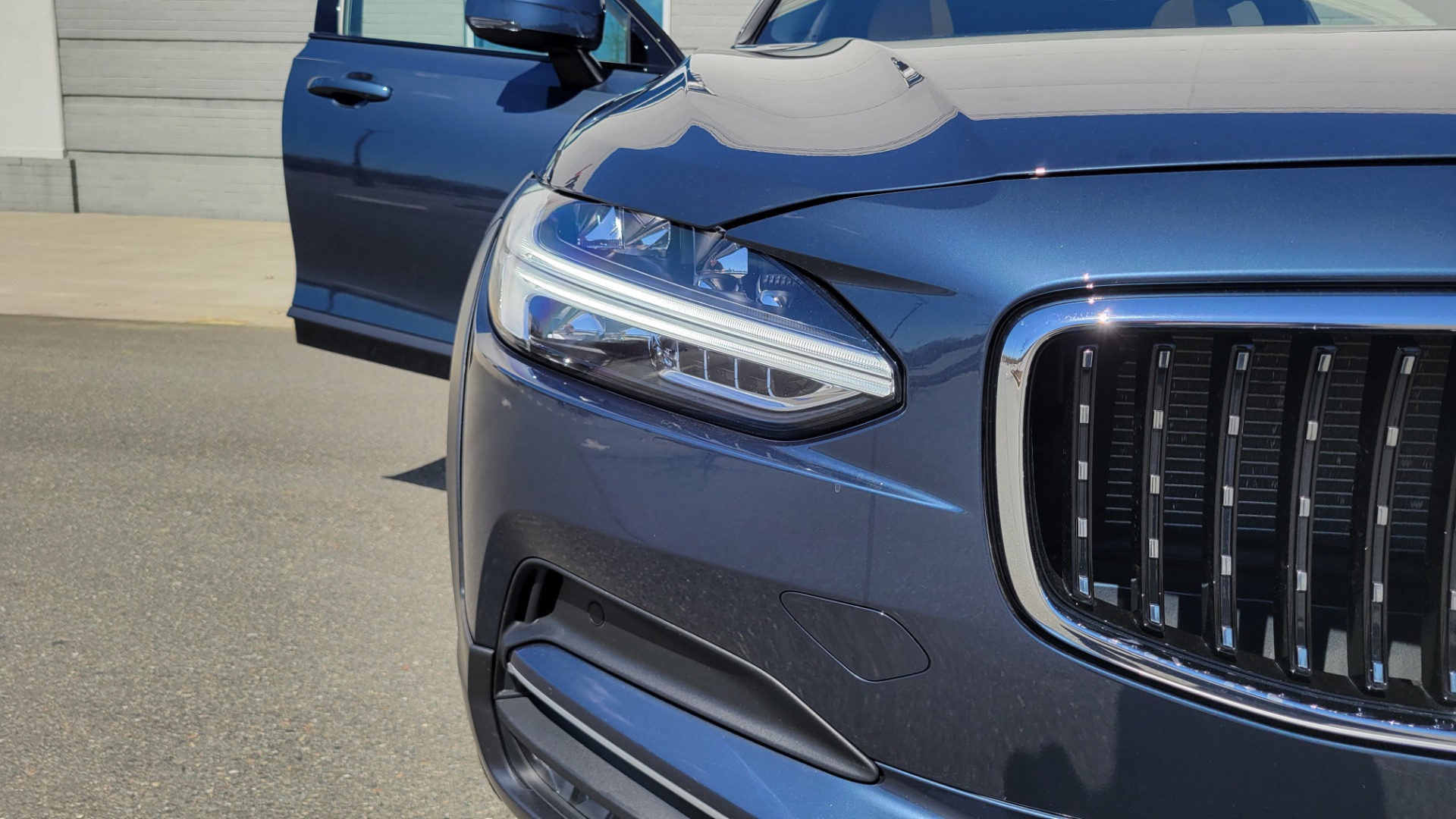 Used 2020 Volvo V90 CROSS COUNTRY T6 2.0L WAGON / AWD / HTD STS / PROTECTION PKG / REARVIEW for sale $55,000 at Formula Imports in Charlotte NC 28227 21