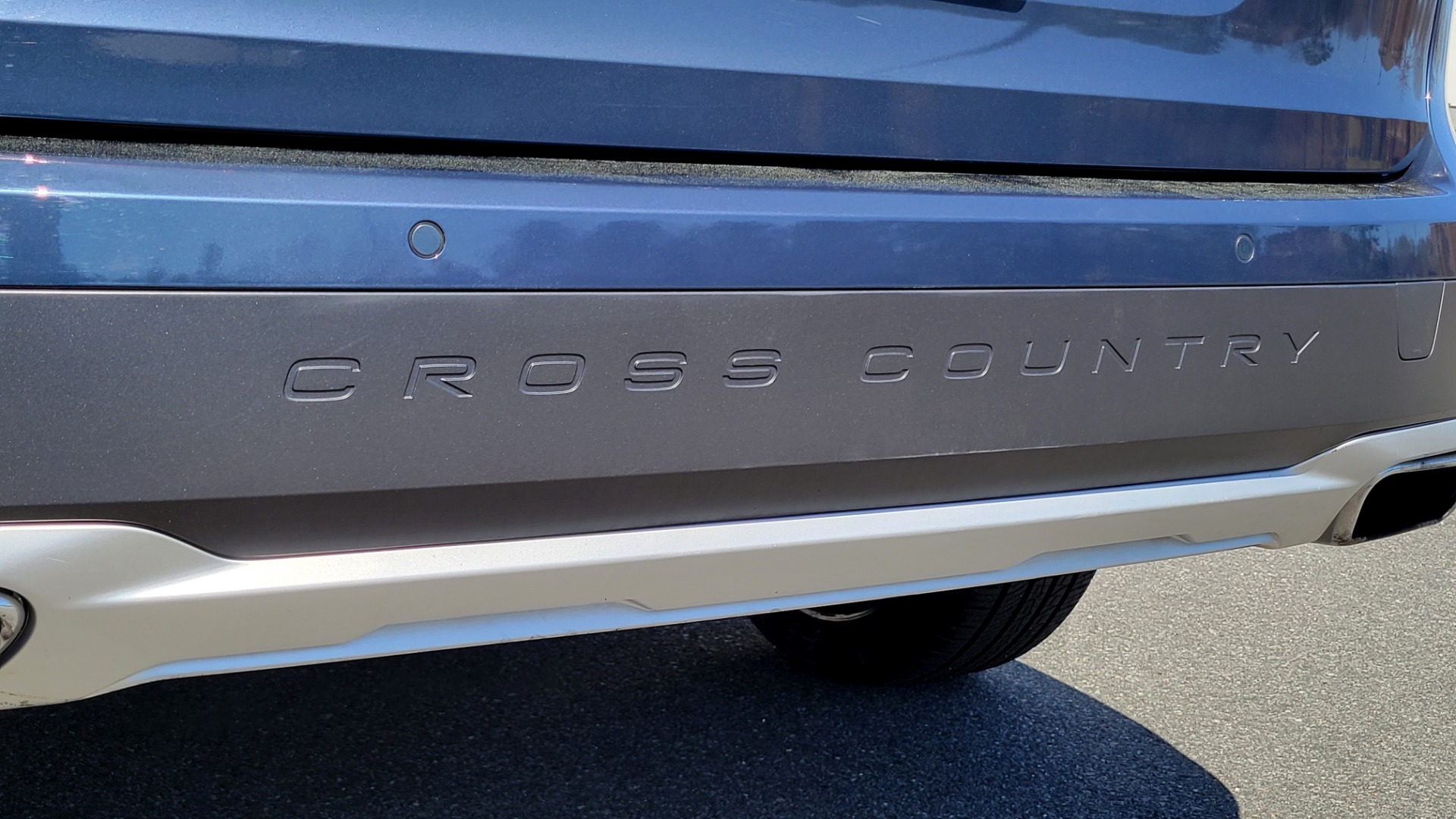 Used 2020 Volvo V90 CROSS COUNTRY T6 2.0L WAGON / AWD / HTD STS / PROTECTION PKG / REARVIEW for sale $55,000 at Formula Imports in Charlotte NC 28227 29