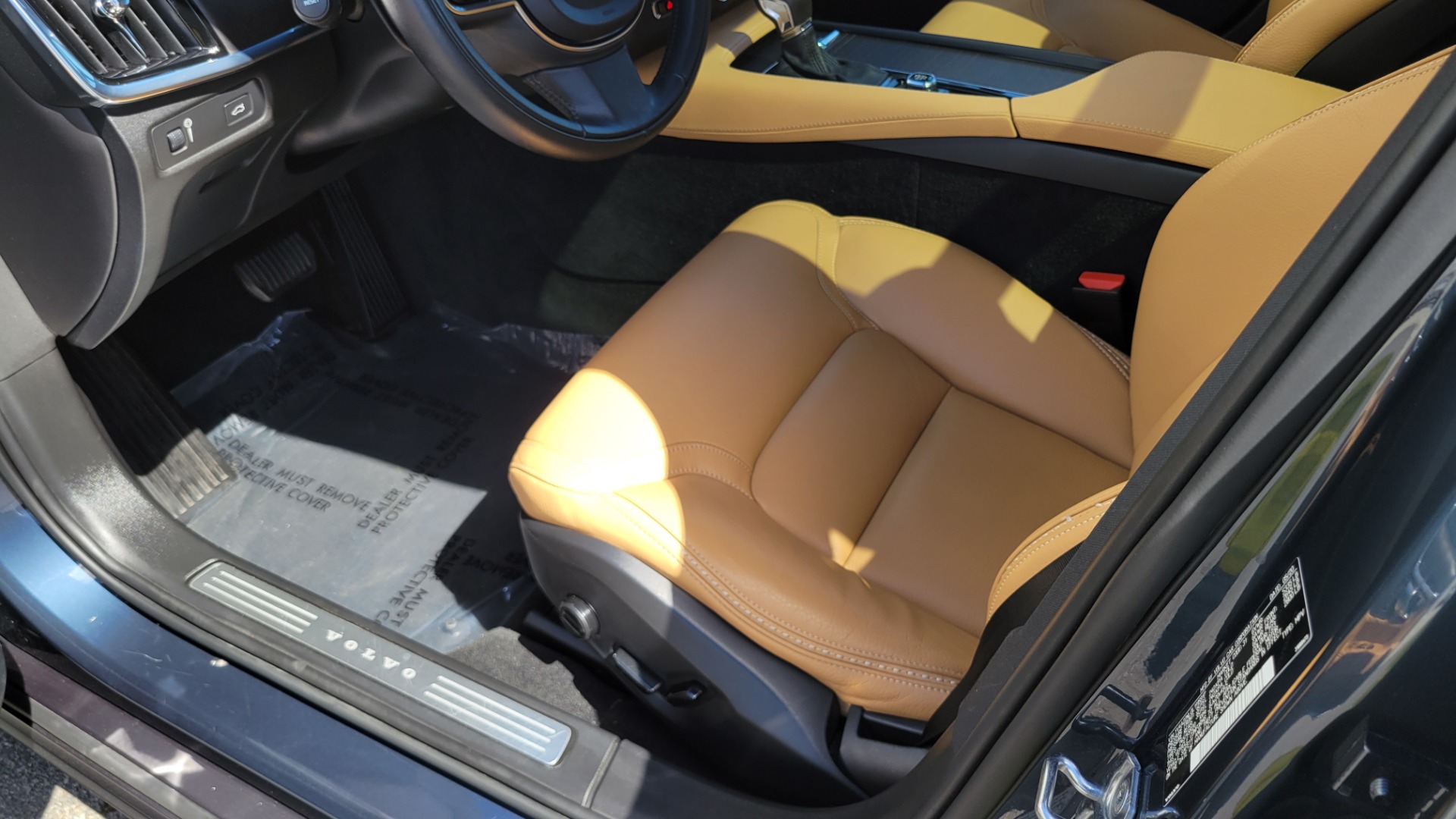 Used 2020 Volvo V90 CROSS COUNTRY T6 2.0L WAGON / AWD / HTD STS / PROTECTION PKG / REARVIEW for sale $55,000 at Formula Imports in Charlotte NC 28227 31