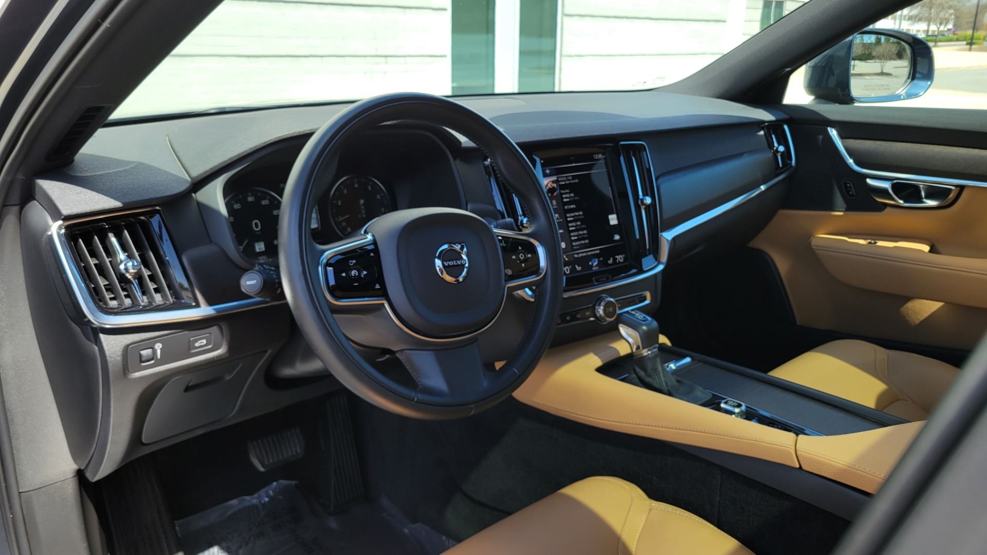 Used 2020 Volvo V90 CROSS COUNTRY T6 2.0L WAGON / AWD / HTD STS / PROTECTION PKG / REARVIEW for sale $55,000 at Formula Imports in Charlotte NC 28227 34
