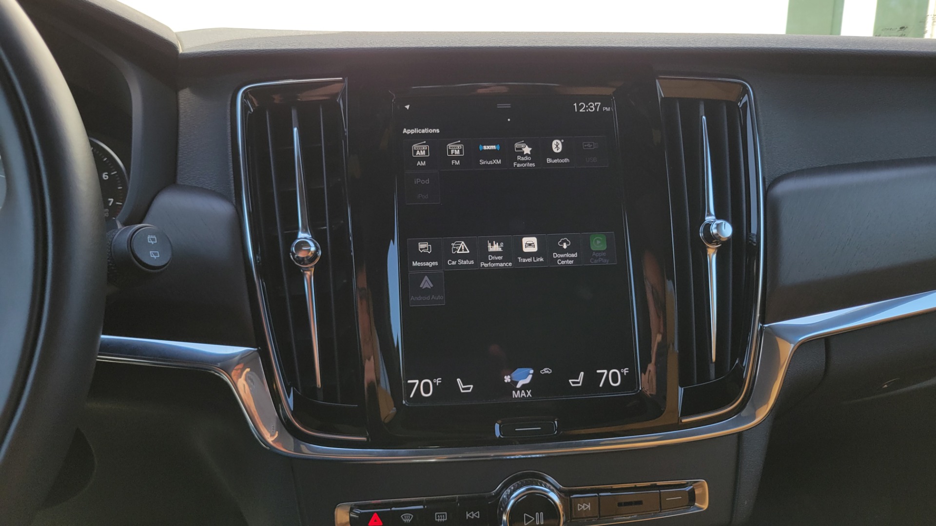 Used 2020 Volvo V90 CROSS COUNTRY T6 2.0L WAGON / AWD / HTD STS / PROTECTION PKG / REARVIEW for sale $55,000 at Formula Imports in Charlotte NC 28227 45