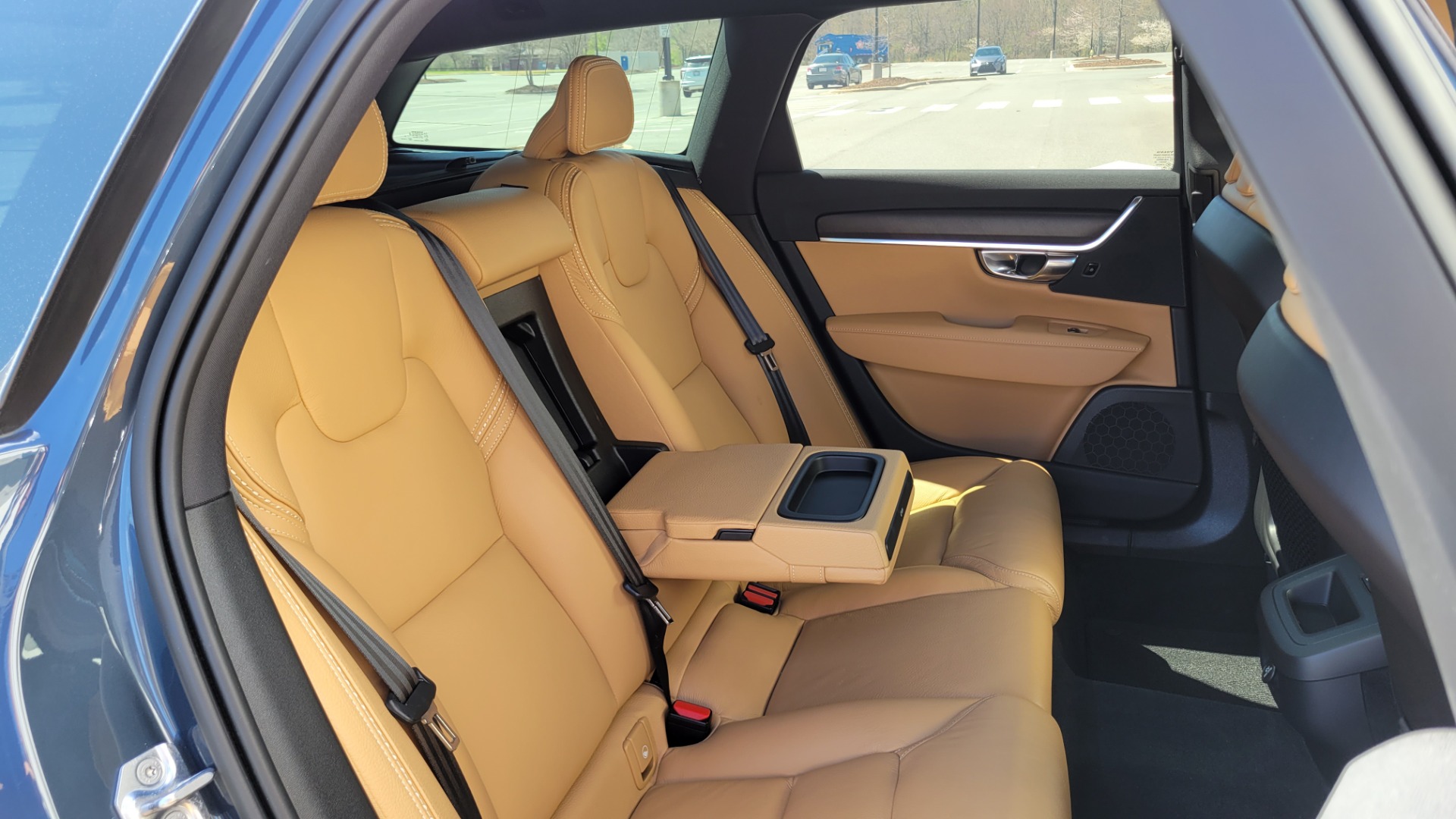 Used 2020 Volvo V90 CROSS COUNTRY T6 2.0L WAGON / AWD / HTD STS / PROTECTION PKG / REARVIEW for sale $55,000 at Formula Imports in Charlotte NC 28227 70
