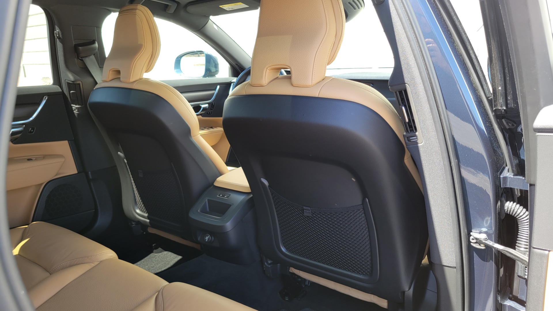 Used 2020 Volvo V90 CROSS COUNTRY T6 2.0L WAGON / AWD / HTD STS / PROTECTION PKG / REARVIEW for sale $55,000 at Formula Imports in Charlotte NC 28227 72
