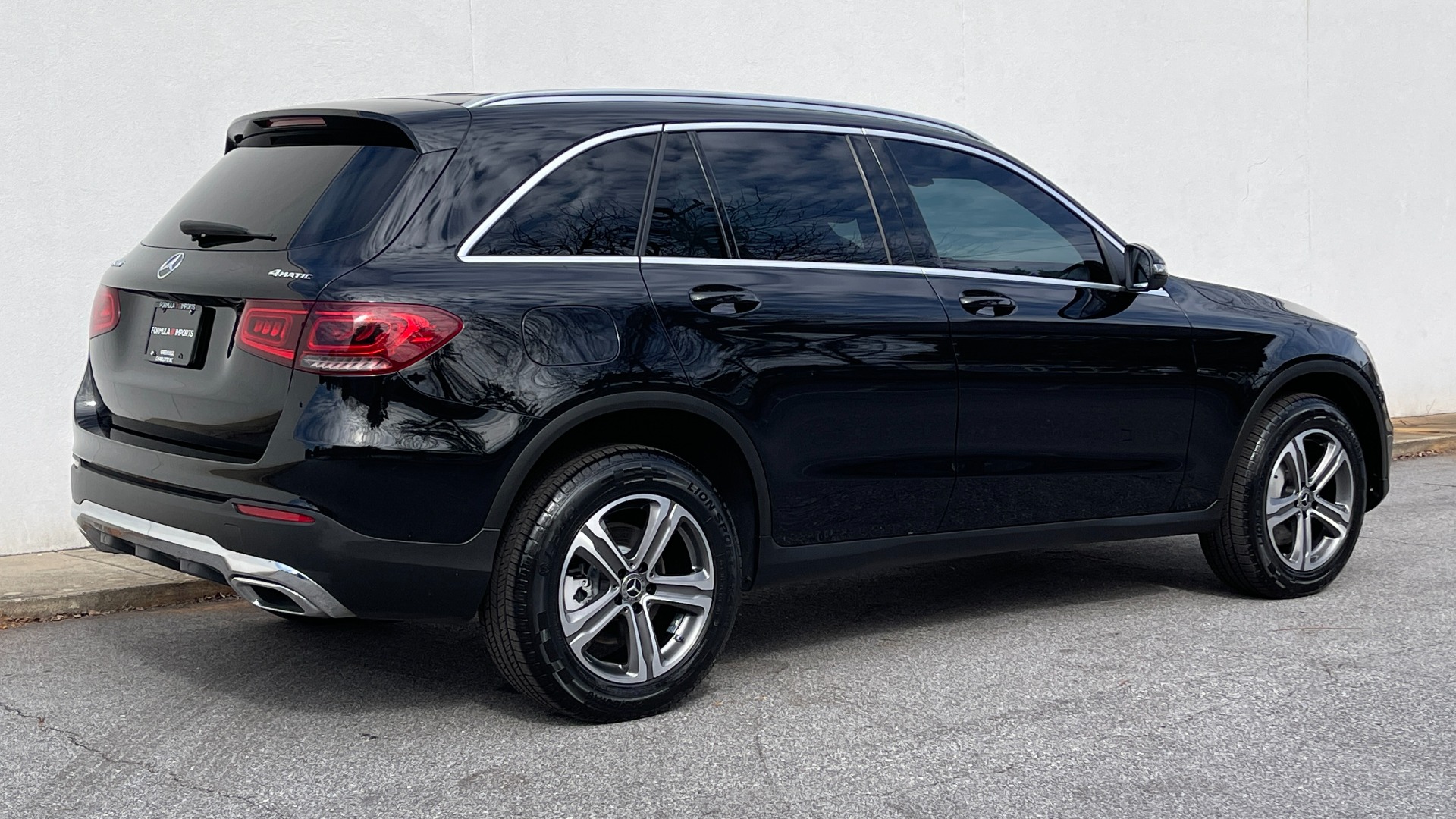 Used 2020 Mercedes-Benz GLC GLC 300 / AWD / 18IN WHEELS / LEATHER / WOOD TRIM for sale Sold at Formula Imports in Charlotte NC 28227 8