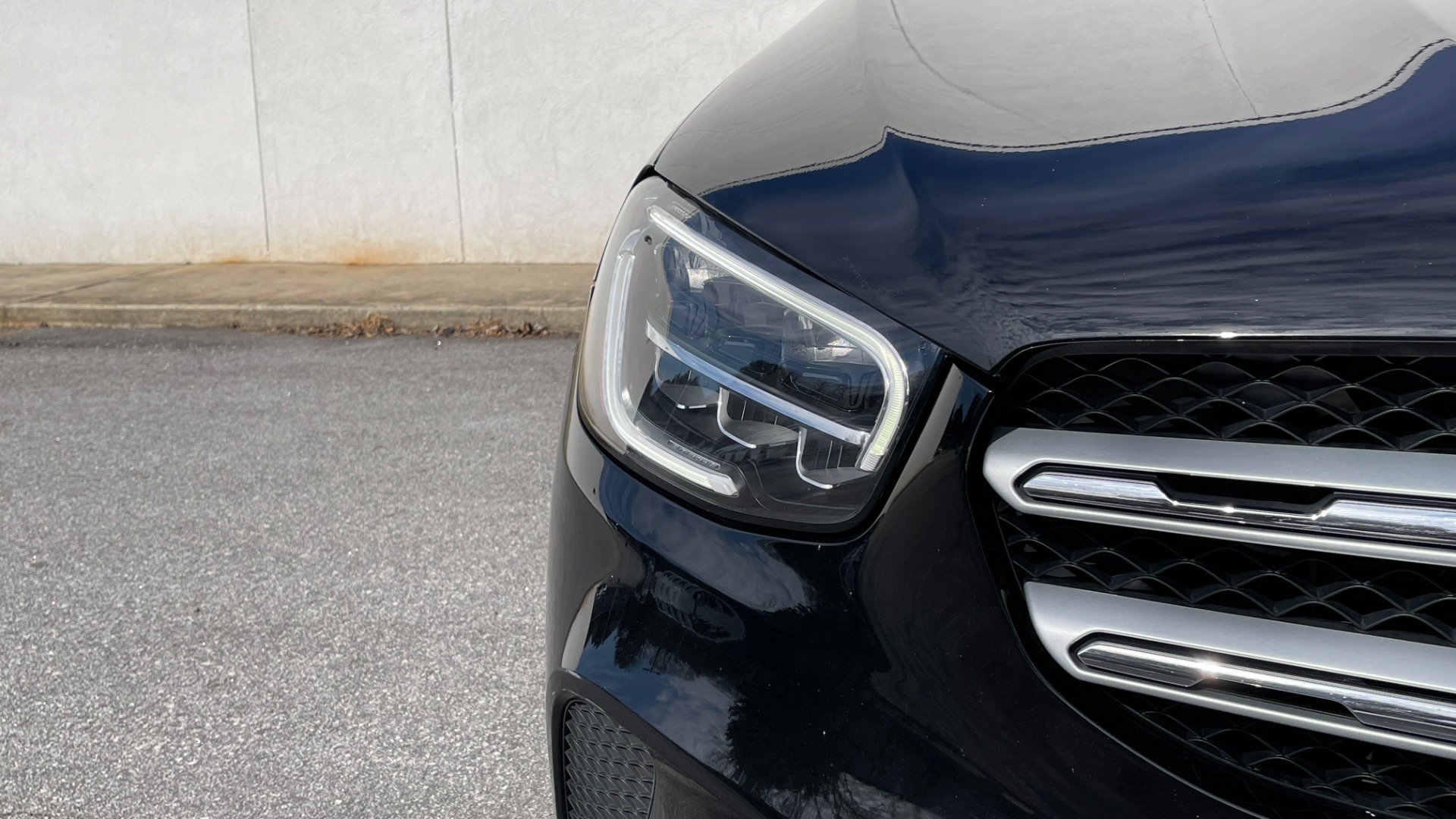 Used 2020 Mercedes-Benz GLC 300 4MATIC 2.0L SUV / AUTO / HD RADIO / 18IN WHEELS / REARVIEW for sale $43,295 at Formula Imports in Charlotte NC 28227 9