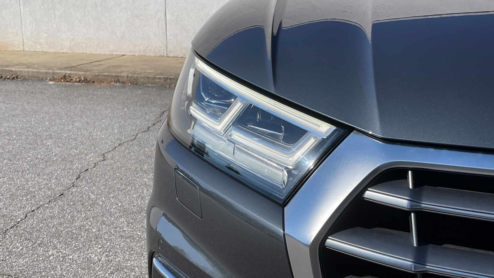 Used 2019 Audi Q5 Premium Plus for sale Sold at Formula Imports in Charlotte NC 28227 12