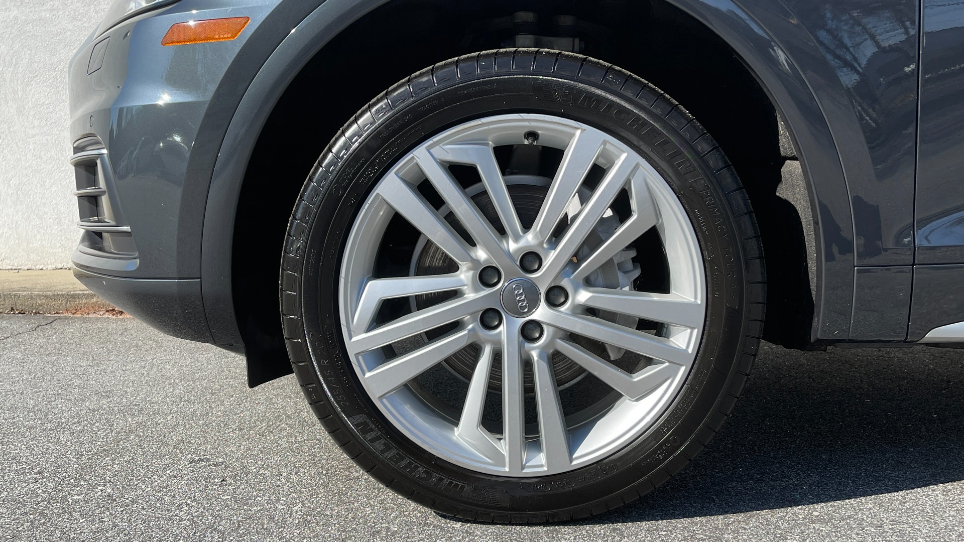 Used 2019 Audi Q5 PREMIUM PLUS / NAV / SUNROOF / WARM WTHR / PARK SYS PLUS / REARVIEW for sale $40,495 at Formula Imports in Charlotte NC 28227 63