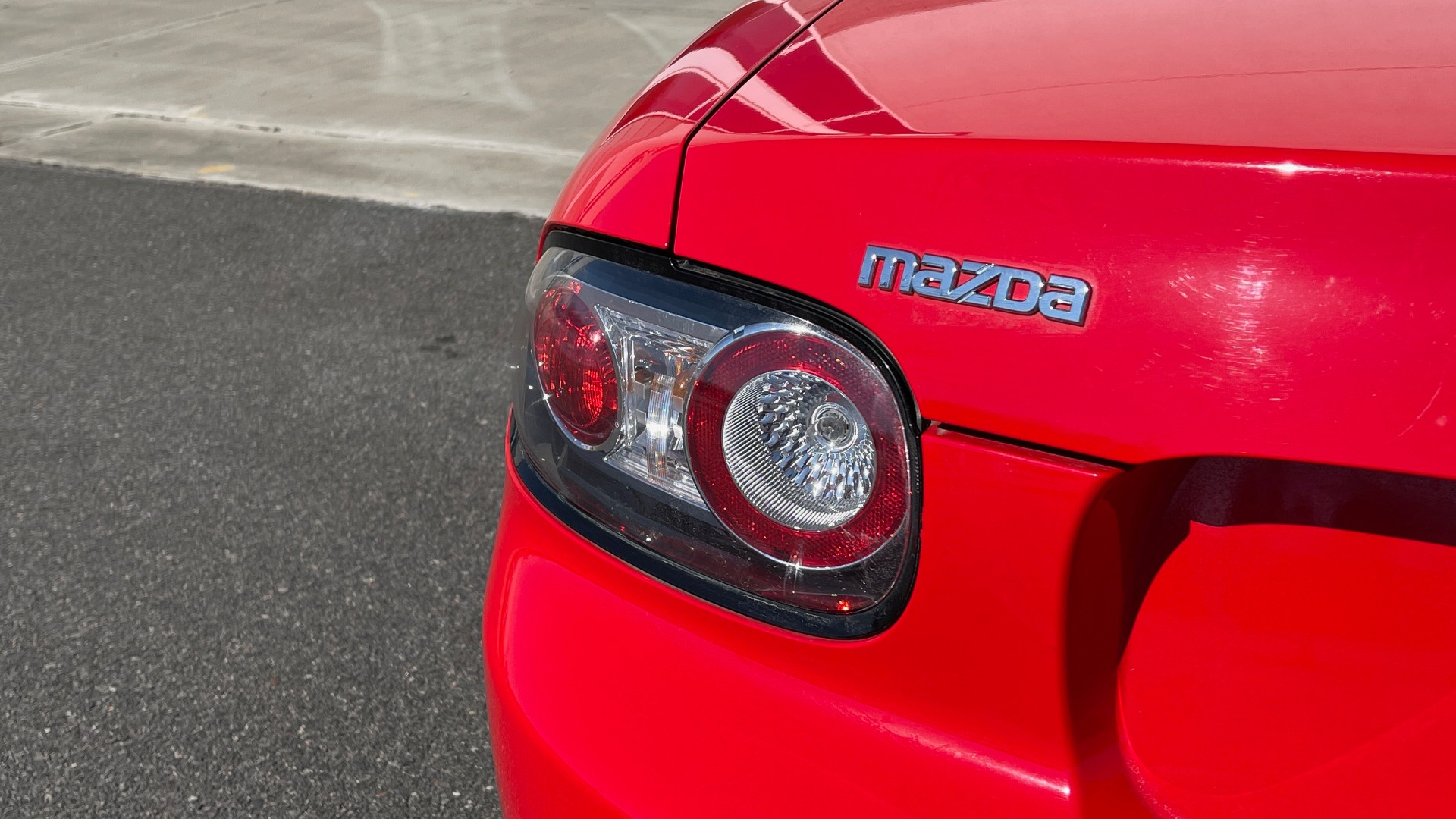 Used 2008 Mazda MX-5 MIATA GRAND TOURING / PRHT 2DR / MANUAL / 17IN ALLOY WHLS / LOW MILES for sale $20,995 at Formula Imports in Charlotte NC 28227 31
