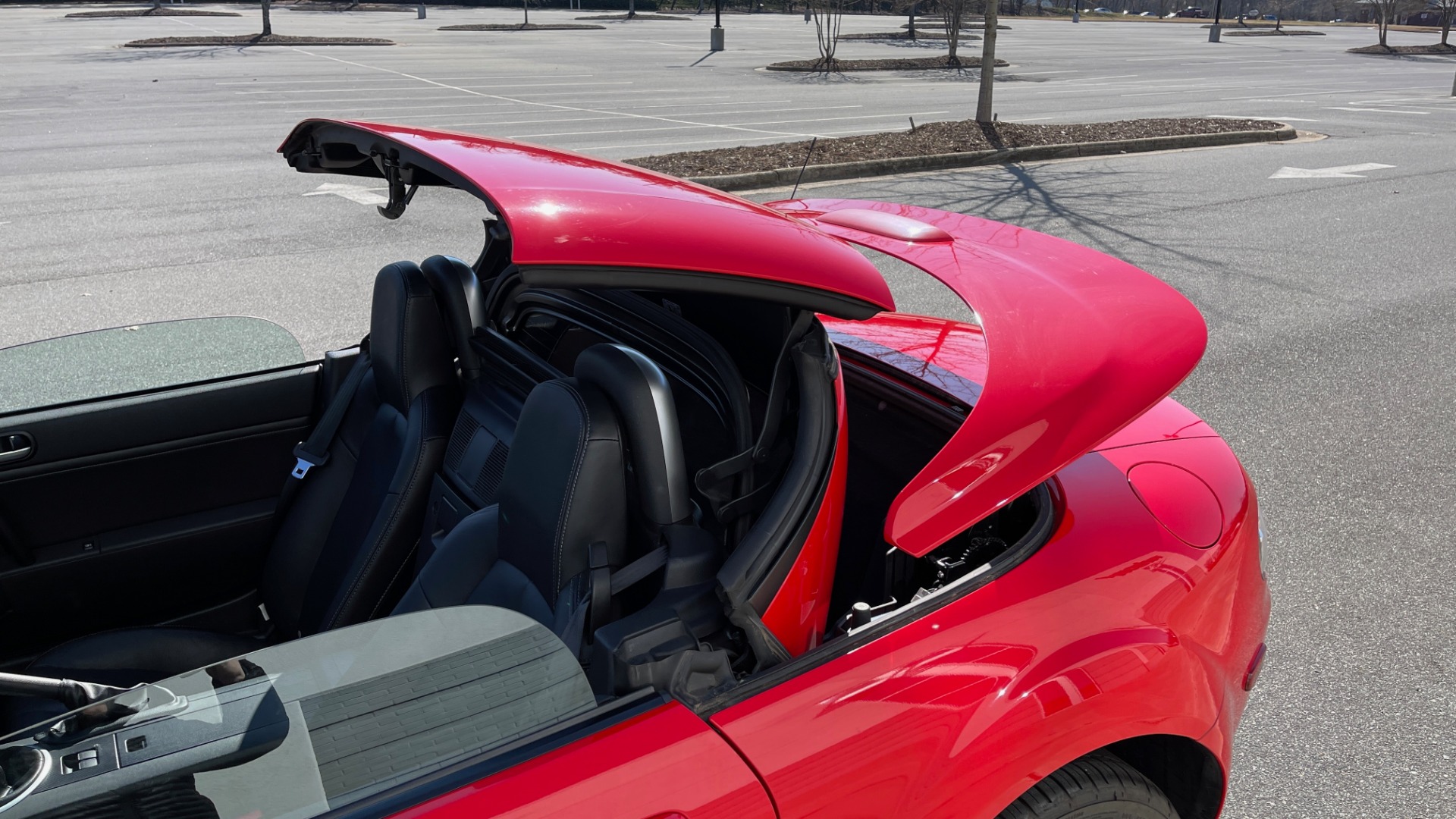 Used 2008 Mazda MX-5 MIATA GRAND TOURING / PRHT 2DR / MANUAL / 17IN ALLOY WHLS / LOW MILES for sale $20,995 at Formula Imports in Charlotte NC 28227 53