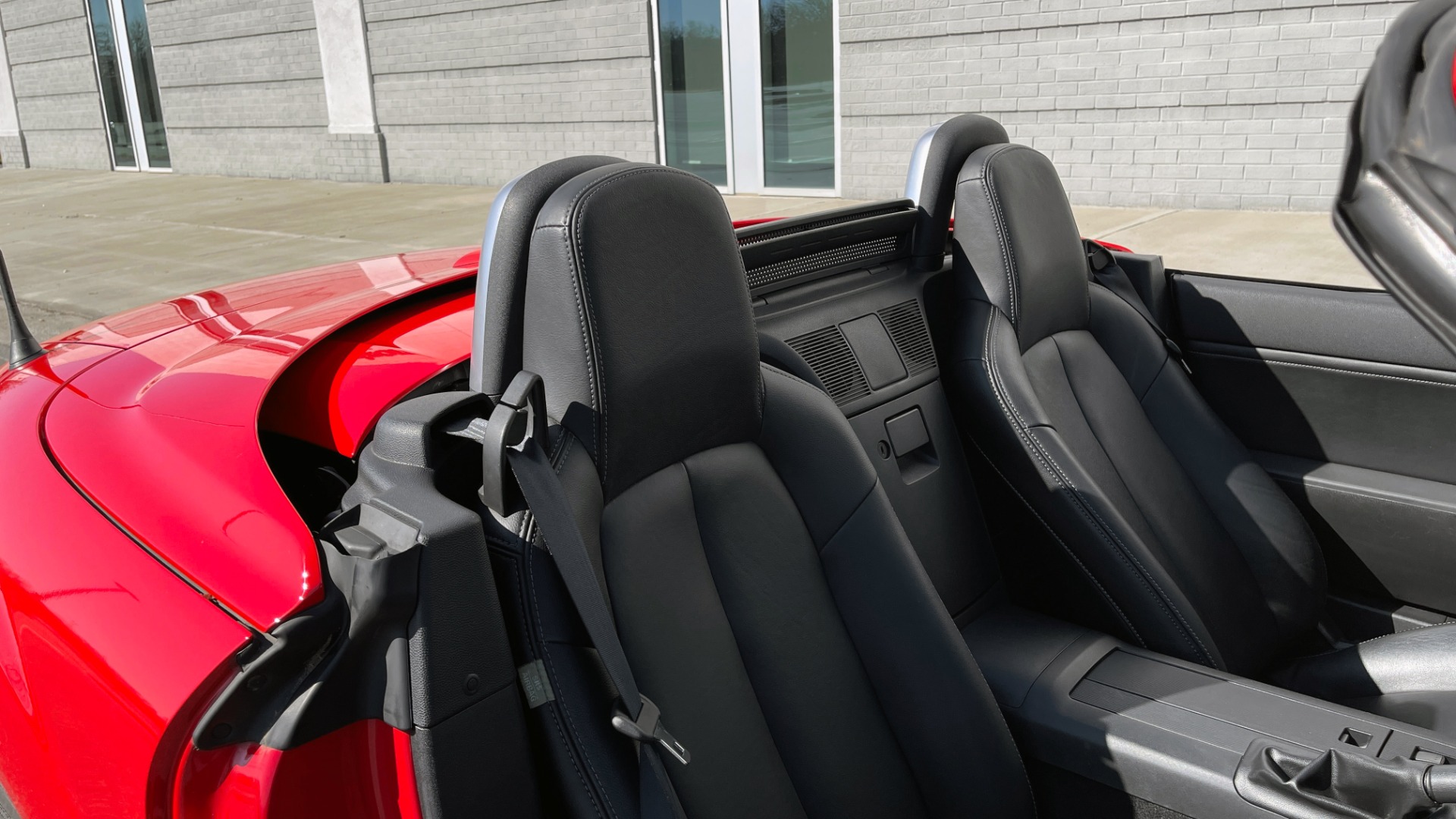 Used 2008 Mazda MX-5 MIATA GRAND TOURING / PRHT 2DR / MANUAL / 17IN ALLOY WHLS / LOW MILES for sale $20,995 at Formula Imports in Charlotte NC 28227 59