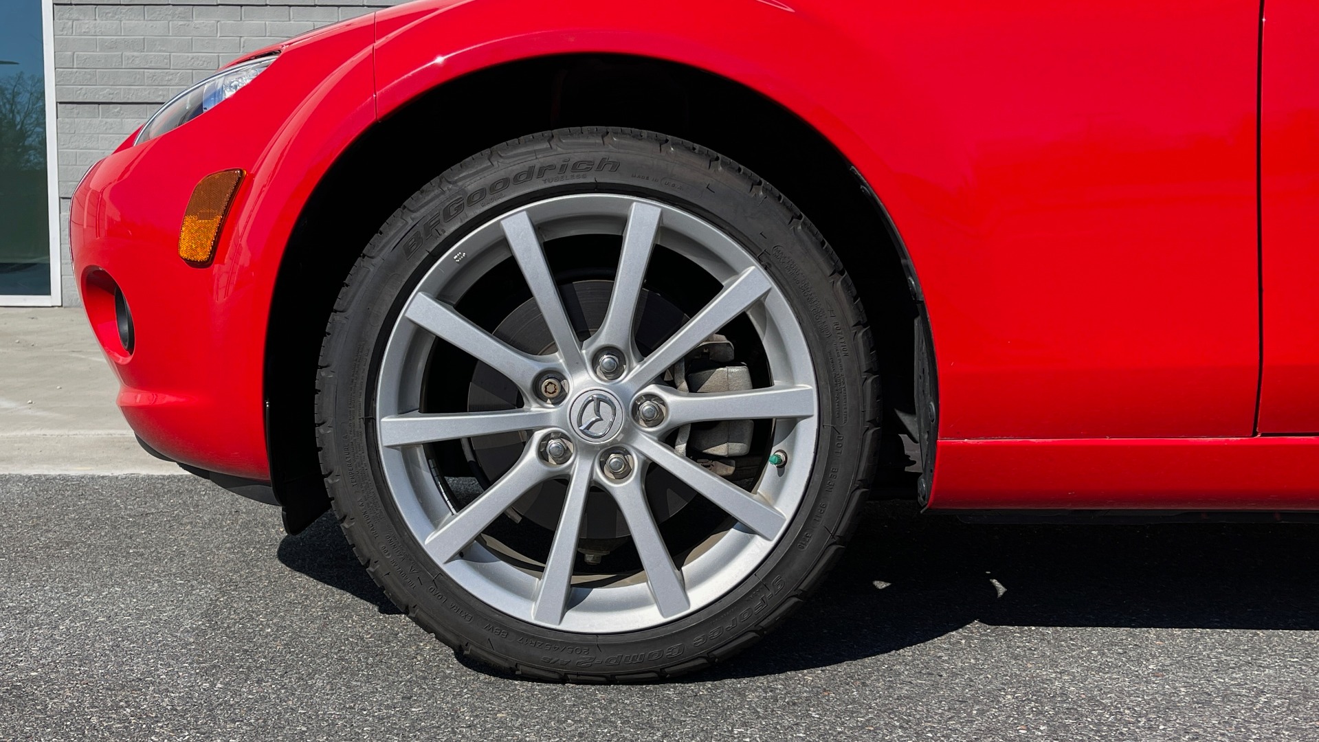 Used 2008 Mazda MX-5 MIATA GRAND TOURING / PRHT 2DR / MANUAL / 17IN ALLOY WHLS / LOW MILES for sale $20,995 at Formula Imports in Charlotte NC 28227 64
