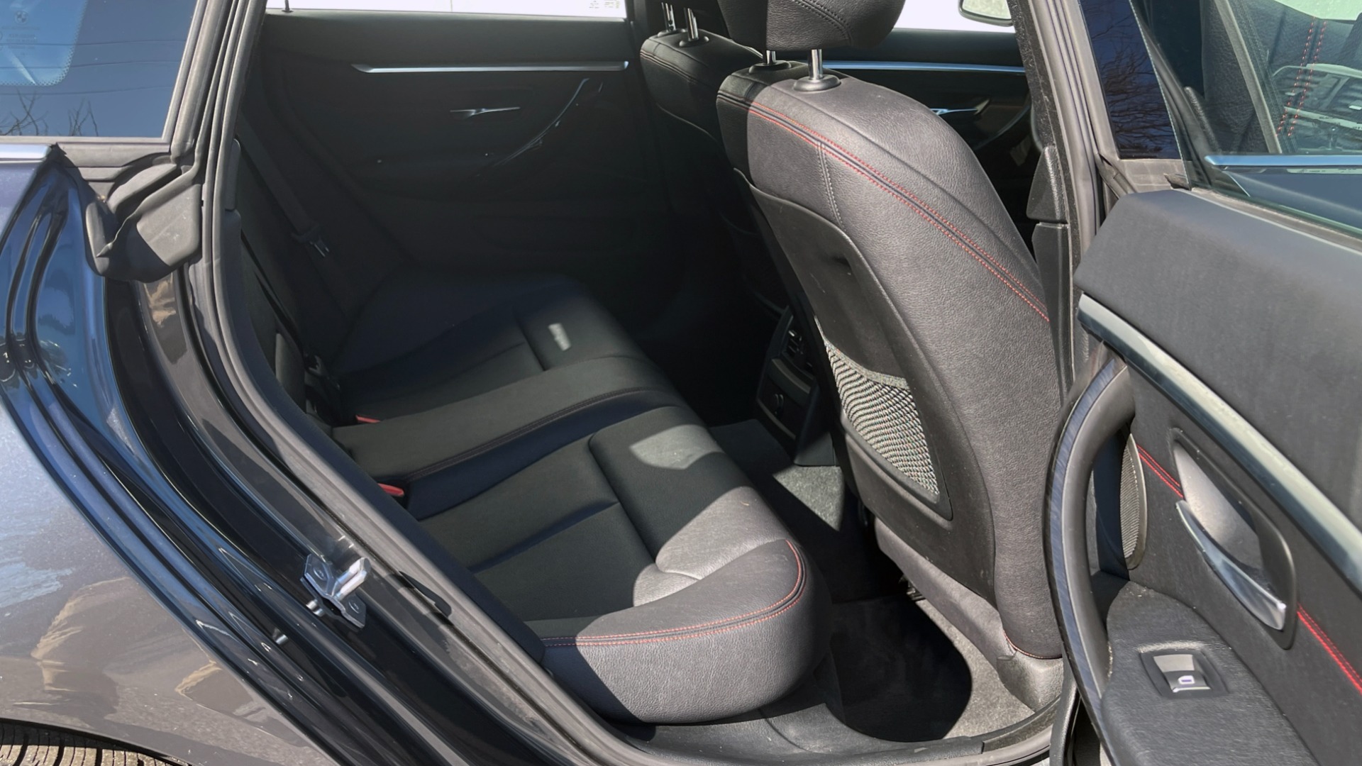 Used 2019 BMW 4 SERIES 430I XDRIVE 2.0L SEDAN / CONV PKG / DRVR ASST / LANE DEPART / BLIND SPOT for sale Sold at Formula Imports in Charlotte NC 28227 52