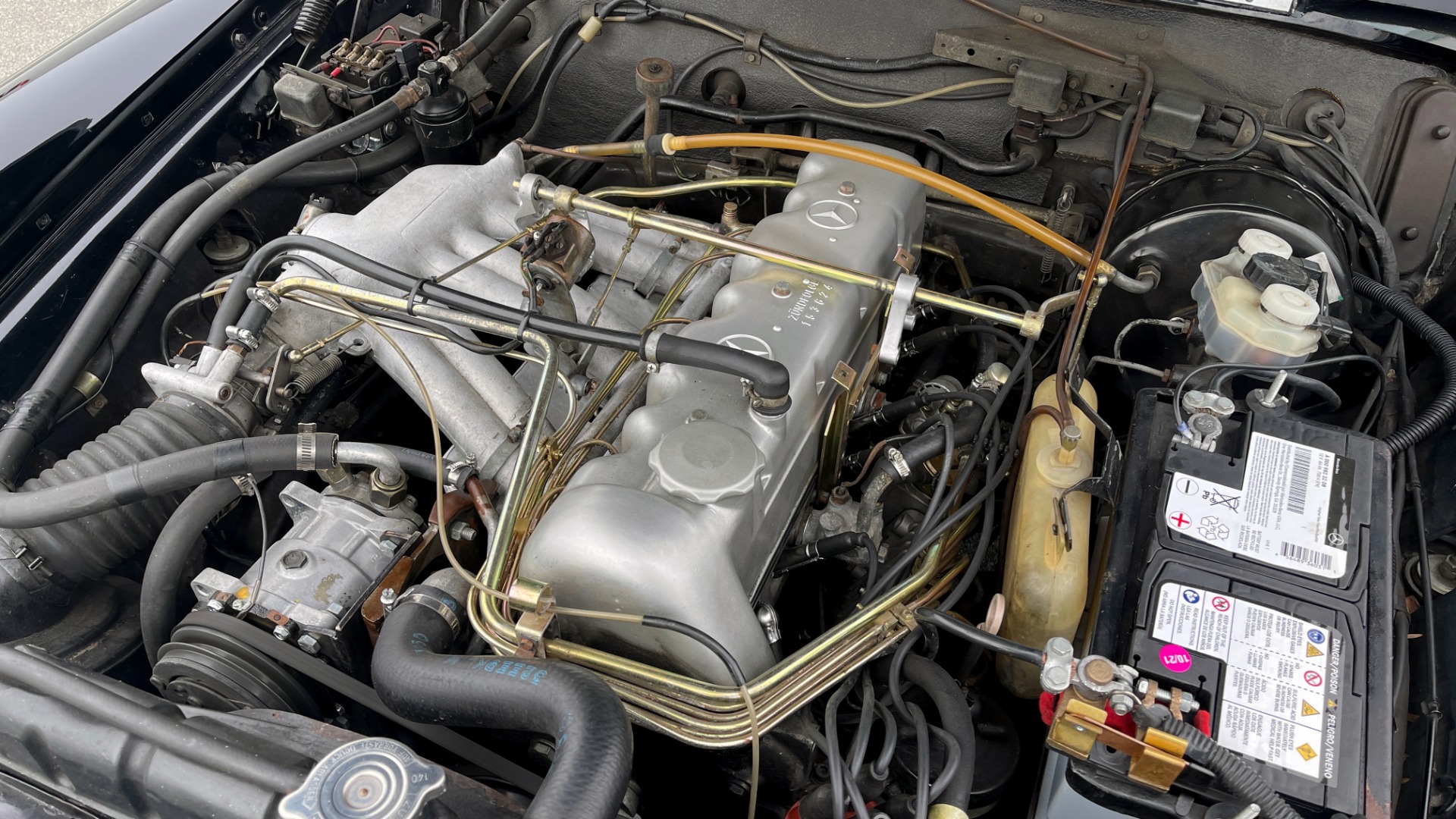 Used 1969 Mercedes-Benz 280SE COUPE / AIR CONDITIONING / PWR WNDWS / CUSTOM STEREO for sale Sold at Formula Imports in Charlotte NC 28227 48
