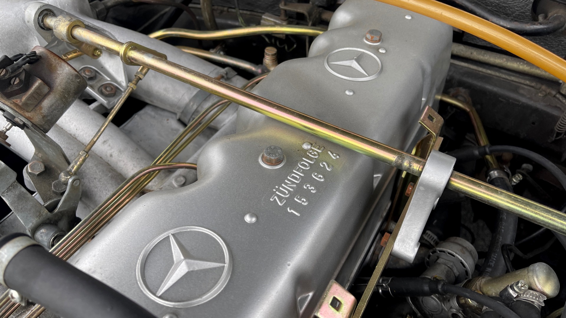 Used 1969 Mercedes-Benz 280SE COUPE / AIR CONDITIONING / PWR WNDWS / CUSTOM STEREO for sale Sold at Formula Imports in Charlotte NC 28227 49