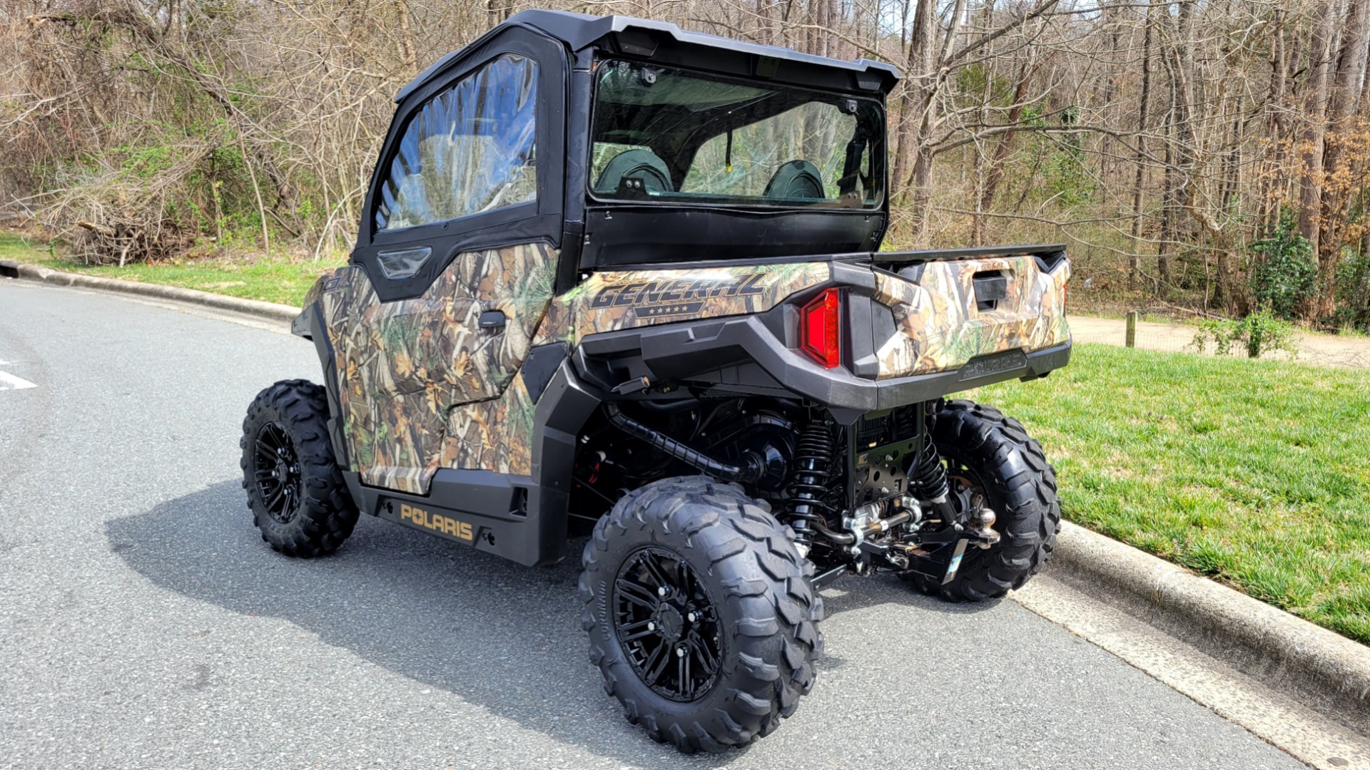 Used 2019 Polaris GENERAL 1000 HUNTER CAMO 100HP / 4X4 / AUTO / 4500LB WINCH / RADIO for sale $18,995 at Formula Imports in Charlotte NC 28227 3