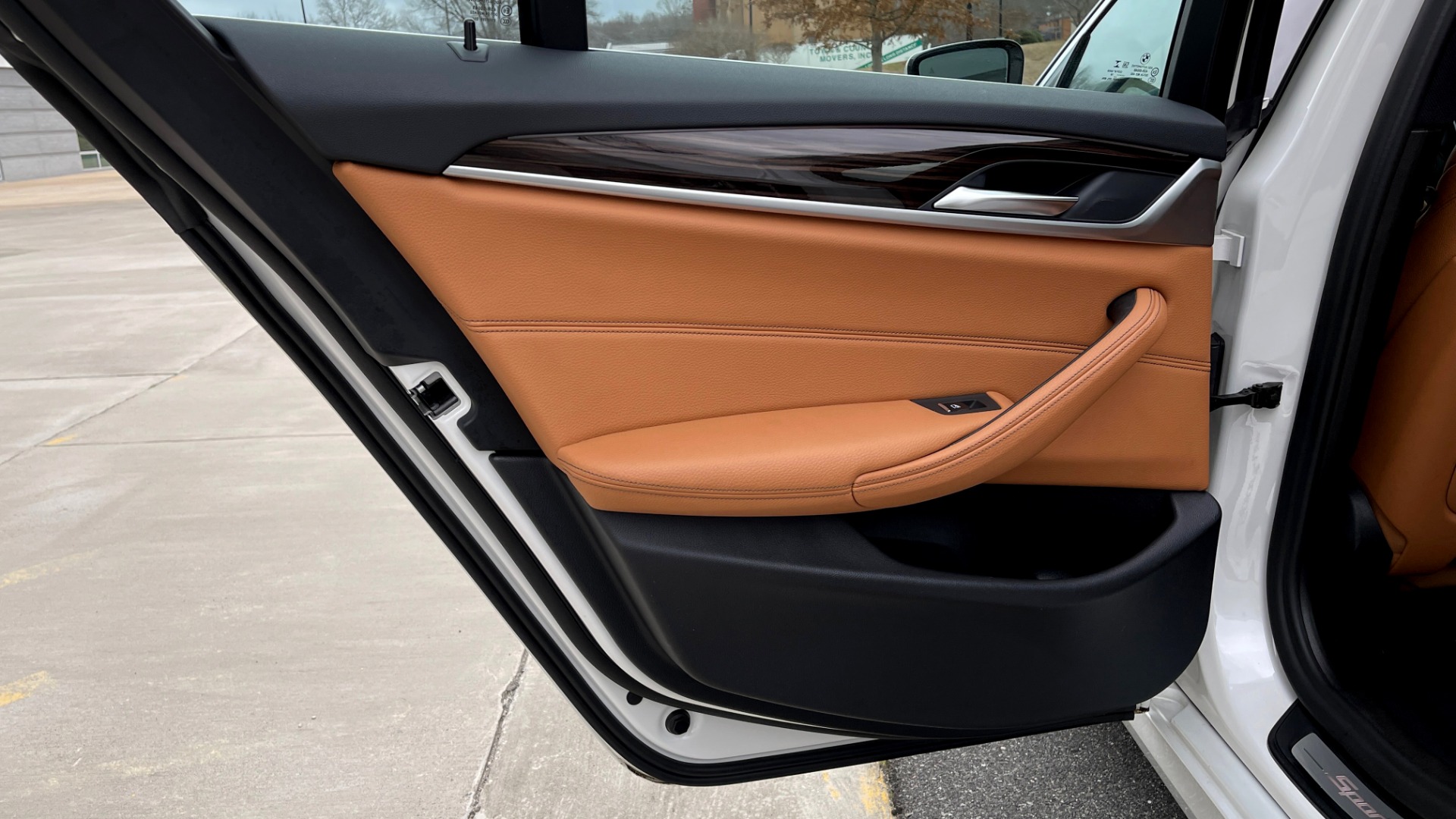 Used 2019 BMW 5 SERIES 530I 2.0L SEDAN / CONV PKG / NAV / SUNROOF / HTD STS / REARVIEW for sale Sold at Formula Imports in Charlotte NC 28227 45