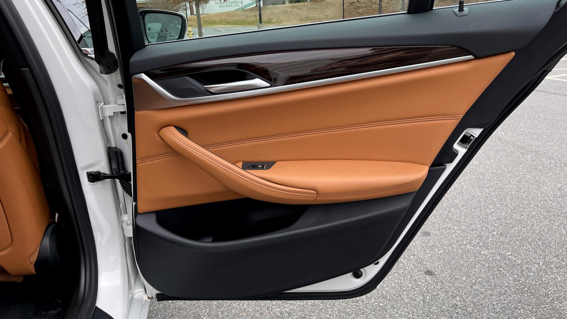 Used 2019 BMW 5 SERIES 530I 2.0L SEDAN / CONV PKG / NAV / SUNROOF / HTD STS / REARVIEW for sale Sold at Formula Imports in Charlotte NC 28227 51