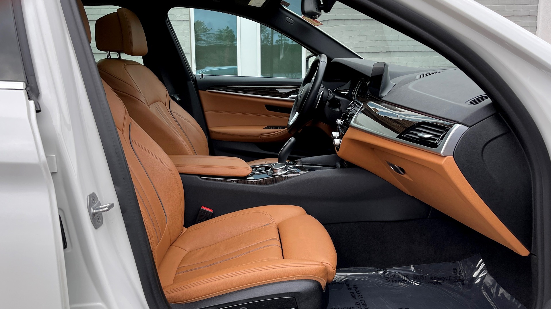 Used 2019 BMW 5 SERIES 530I 2.0L SEDAN / CONV PKG / NAV / SUNROOF / HTD STS / REARVIEW for sale Sold at Formula Imports in Charlotte NC 28227 58