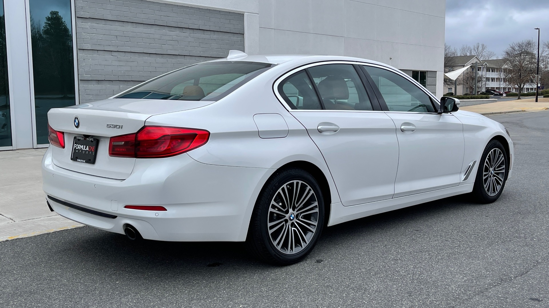 Used 2019 BMW 5 SERIES 530I 2.0L SEDAN / CONV PKG / NAV / SUNROOF / HTD STS / REARVIEW for sale Sold at Formula Imports in Charlotte NC 28227 7
