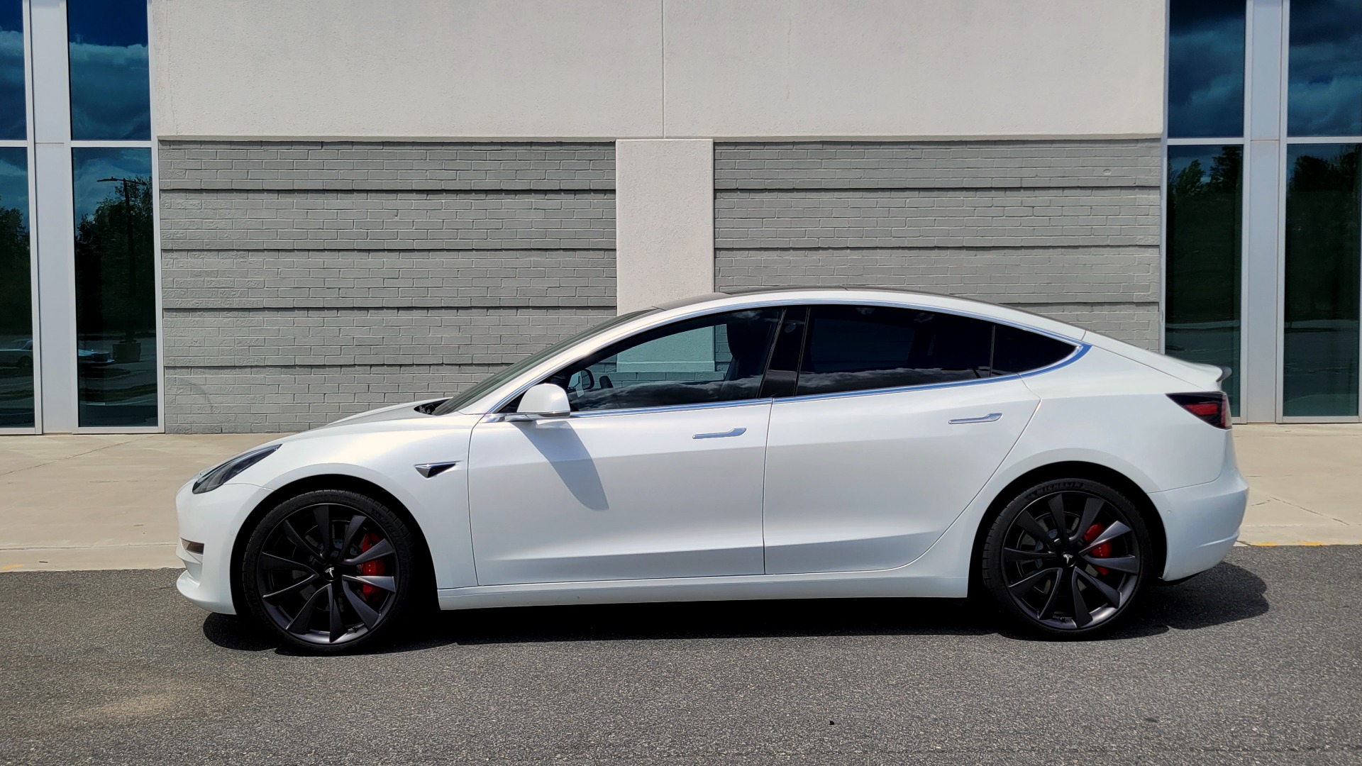 2020 tesla clearance model 4