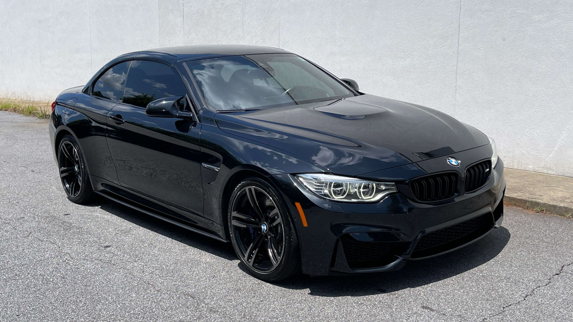 Used 2016 BMW M4 CONVERTIBLE / EXECUTIVE / DUAL CLUTCH / ADAPTIVE M SUSPENSION for sale $44,000 at Formula Imports in Charlotte NC 28227 10