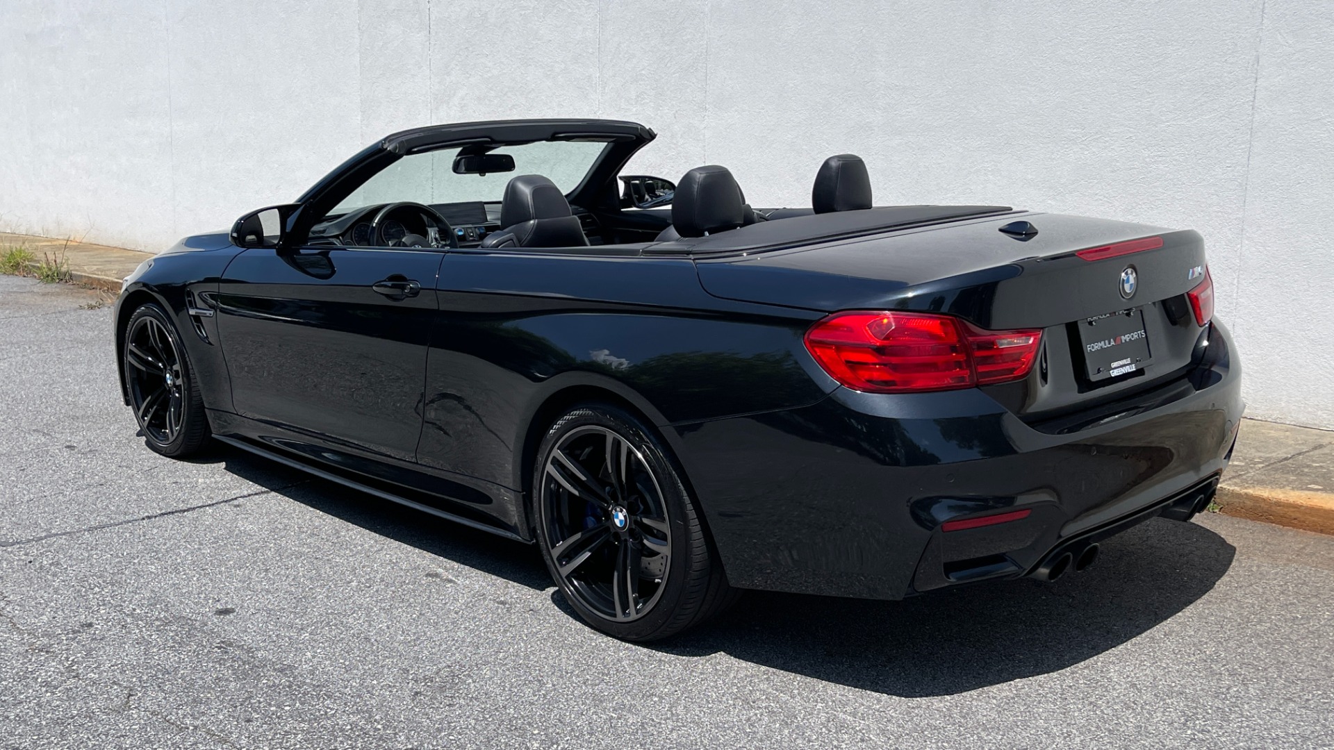 Used 2016 BMW M4 CONVERTIBLE / EXECUTIVE / DUAL CLUTCH / ADAPTIVE M SUSPENSION for sale $44,000 at Formula Imports in Charlotte NC 28227 6