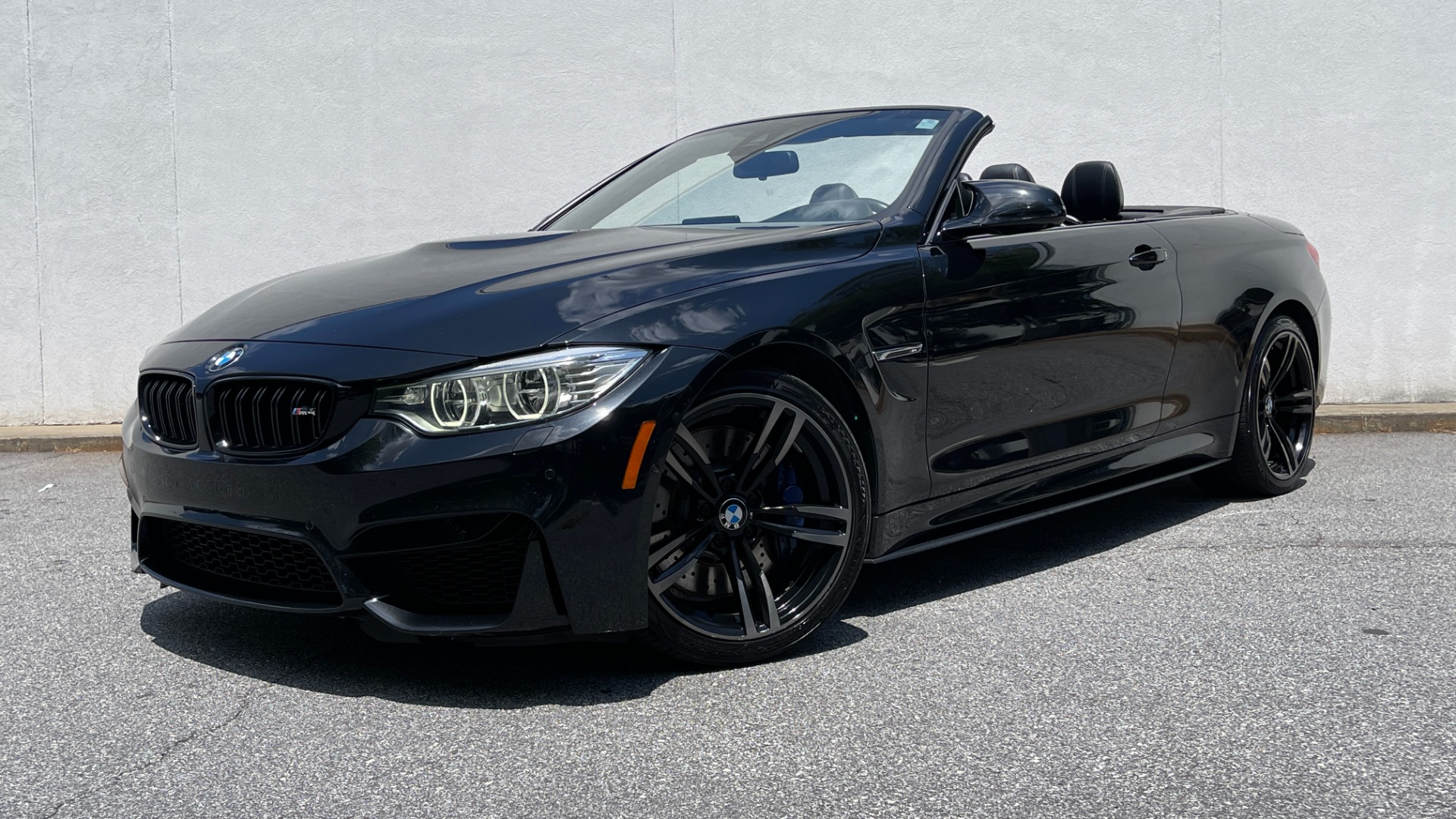 Used 2016 BMW M4 CONVERTIBLE / EXECUTIVE / DUAL CLUTCH / ADAPTIVE M SUSPENSION for sale $44,000 at Formula Imports in Charlotte NC 28227 1
