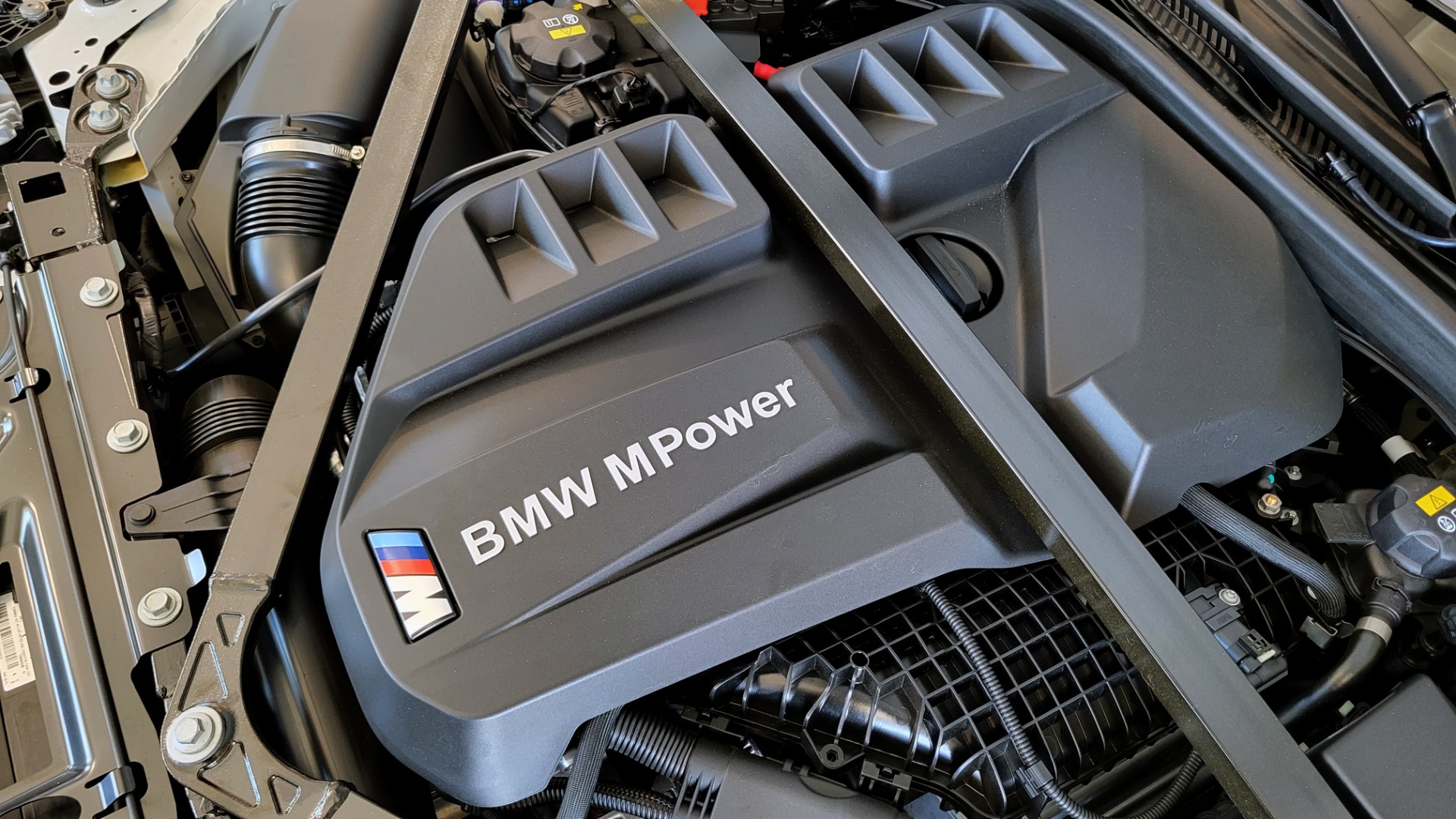 Used 2022 BMW M4 COMPETITION XDRIVE / 3.0L TURBO / 8-SPD AUTO / PARK ASST / REARV for sale Sold at Formula Imports in Charlotte NC 28227 103