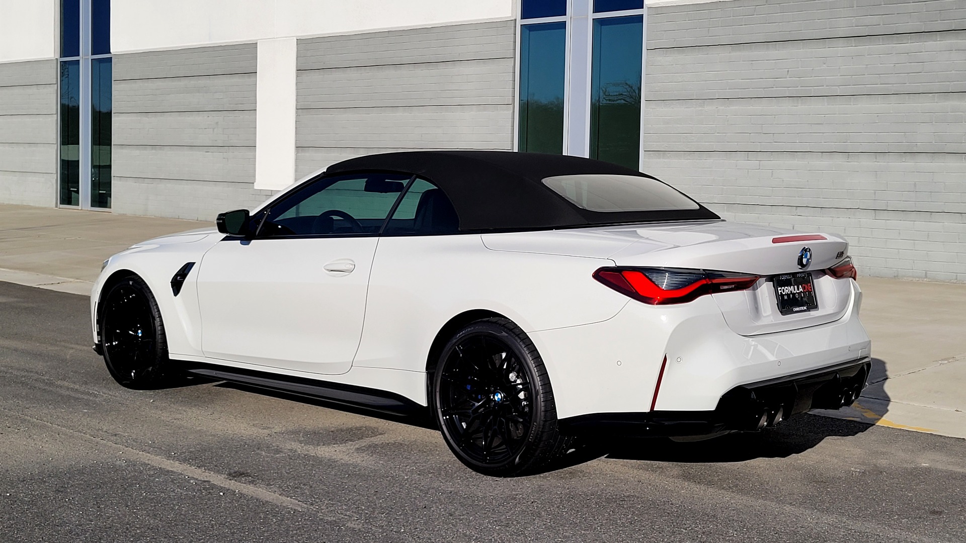 Used 2022 BMW M4 COMPETITION XDRIVE / 3.0L TURBO / 8-SPD AUTO / PARK ASST / REARV for sale Sold at Formula Imports in Charlotte NC 28227 12
