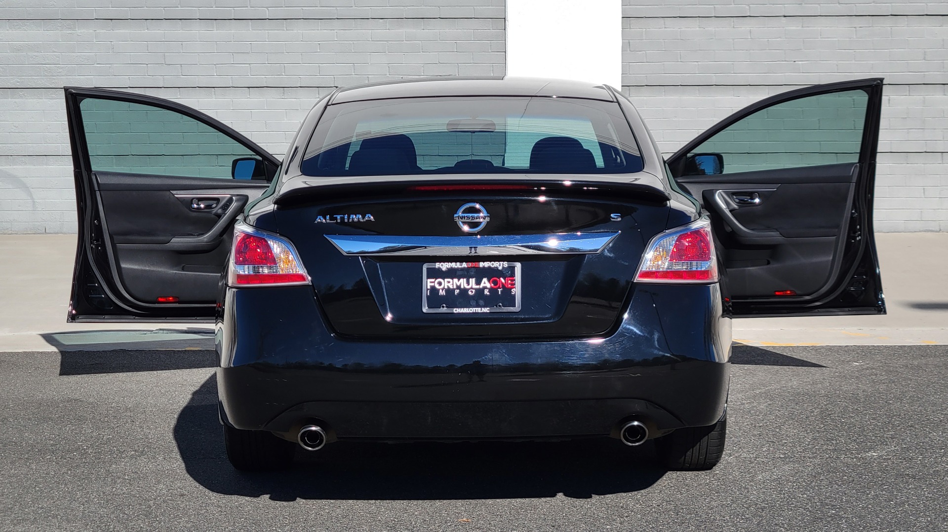 Used 2015 Nissan ALTIMA 2.5 S 4DR SPORT SEDAN / CVT AUTO / BLUETOOTH / 16IN WHEELS for sale Sold at Formula Imports in Charlotte NC 28227 25