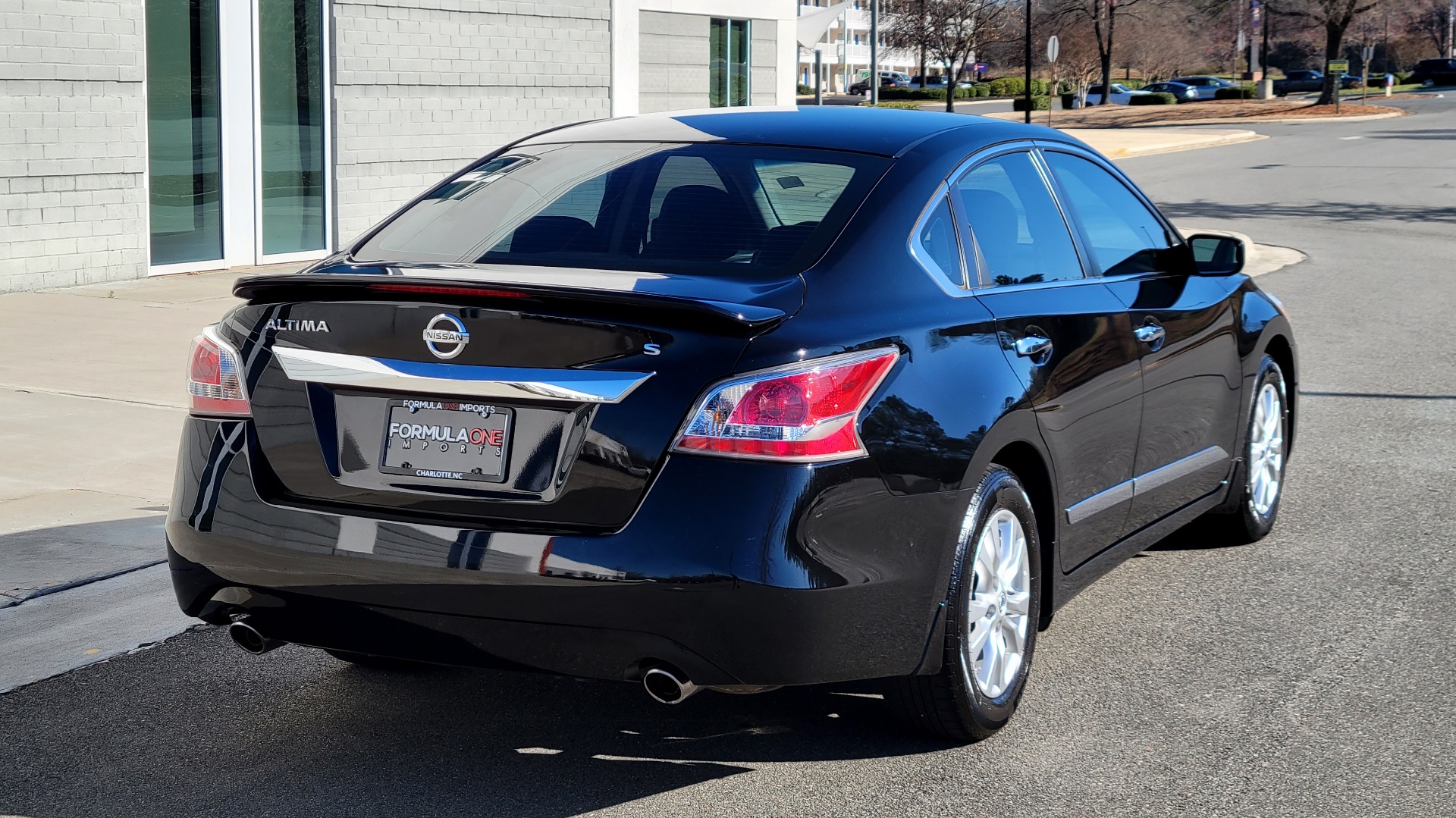 Used 2015 Nissan ALTIMA 2.5 S 4DR SPORT SEDAN / CVT AUTO / BLUETOOTH / 16IN WHEELS for sale Sold at Formula Imports in Charlotte NC 28227 7
