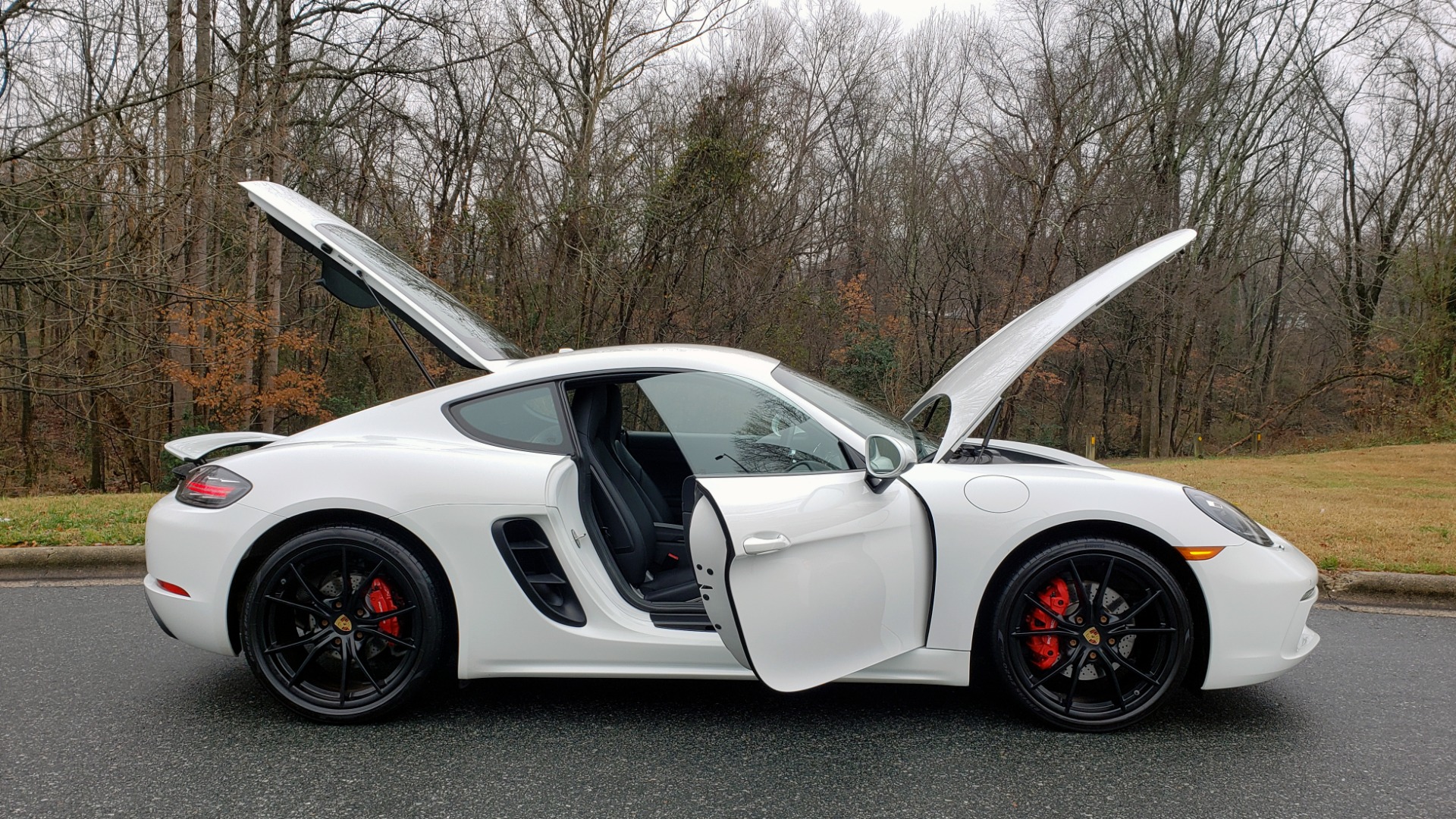 Used 2017 Porsche 718 CAYMAN S / NAV / BOSE / PDK / RWD / VENT STS / REARVIEW for sale Sold at Formula Imports in Charlotte NC 28227 11