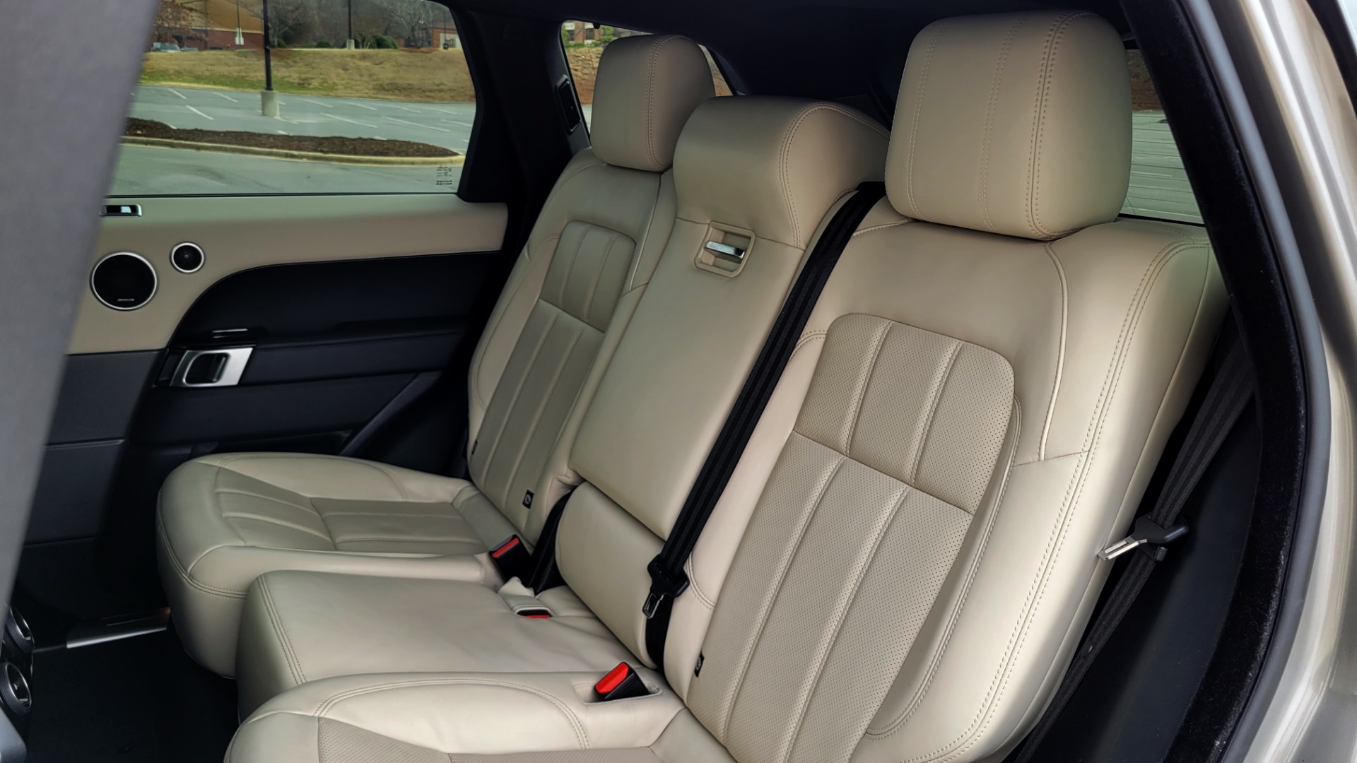 Used 2020 Land Rover RANGE ROVER SPORT HSE / 3.0L SC I6 / 8-SPD AUTO / NAV / PANO-ROOF / REARVIEW for sale Sold at Formula Imports in Charlotte NC 28227 71