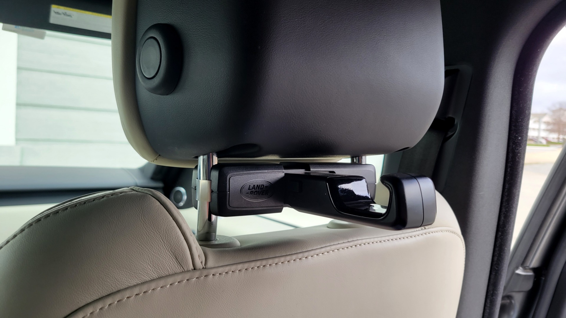 Used 2020 Land Rover RANGE ROVER SPORT HSE / 3.0L SC I6 / 8-SPD AUTO / NAV / PANO-ROOF / REARVIEW for sale Sold at Formula Imports in Charlotte NC 28227 89