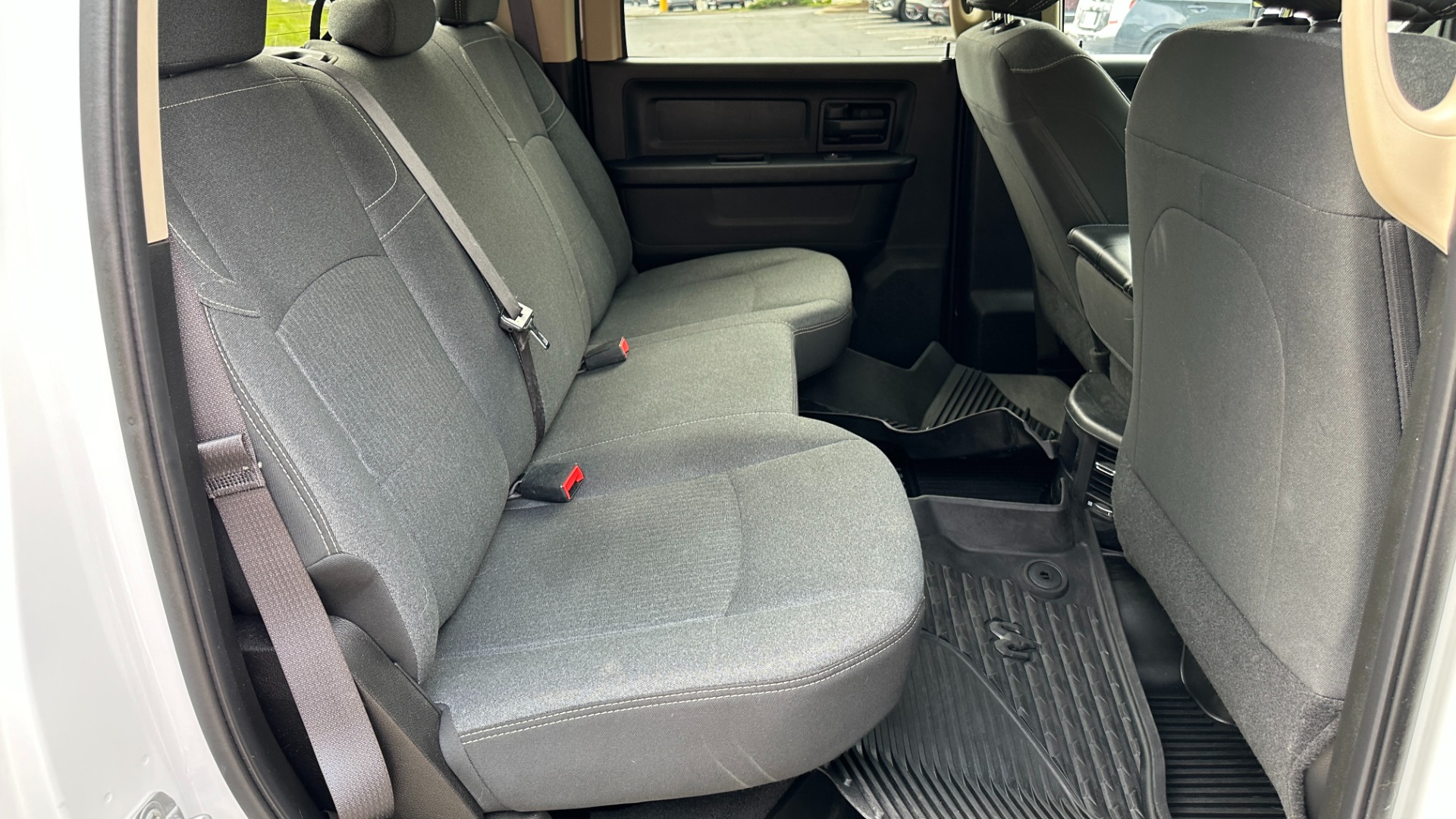 Used 2020 Ram 3500 TRADESMAN / DUAL REAR WHEELS / CUMMINS DIESEL / LVL 2 GROUP / CHROME GROUP for sale Sold at Formula Imports in Charlotte NC 28227 29