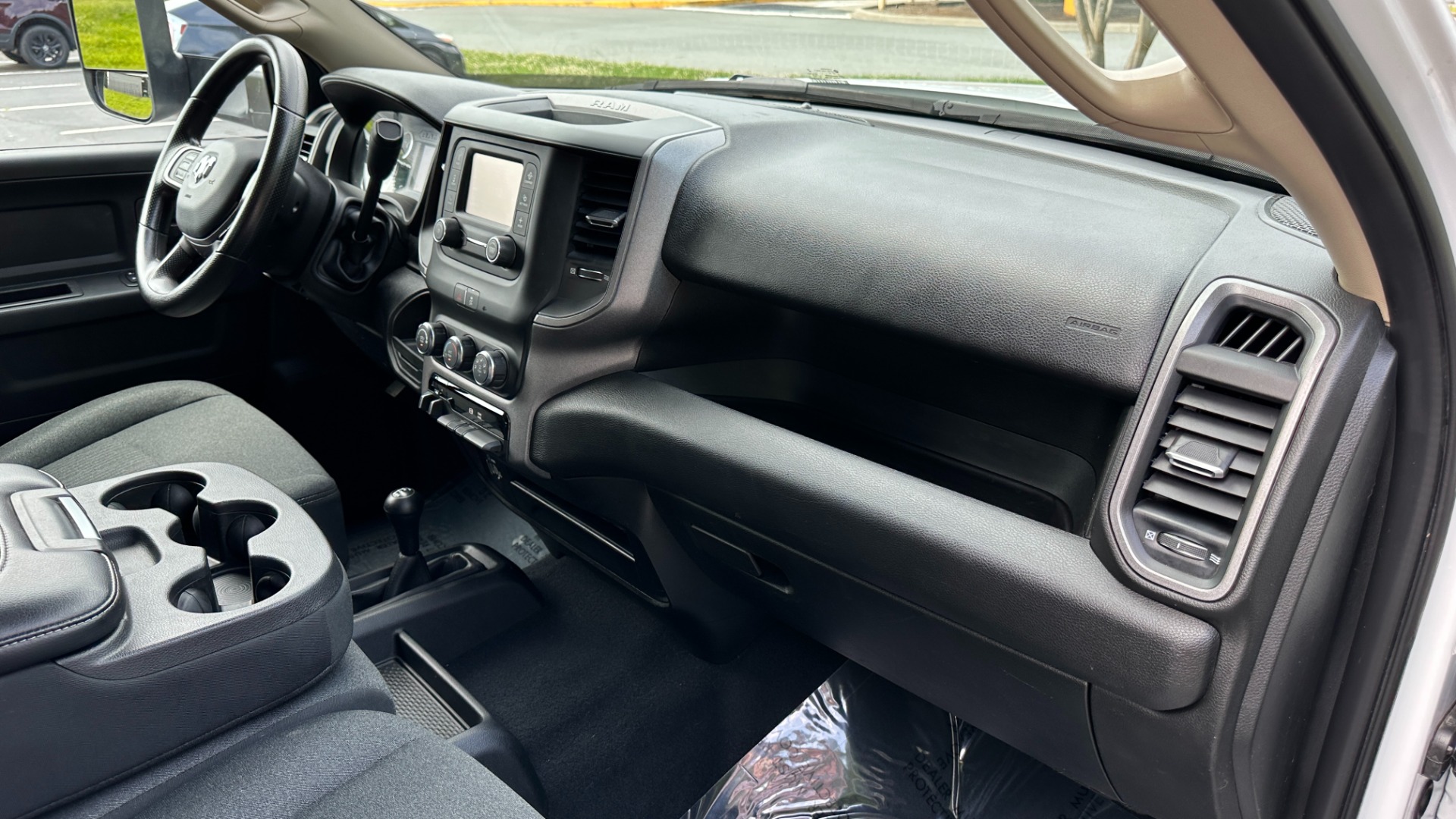 Used 2020 Ram 3500 TRADESMAN / DUAL REAR WHEELS / CUMMINS DIESEL / LVL 2 GROUP / CHROME GROUP for sale Sold at Formula Imports in Charlotte NC 28227 34
