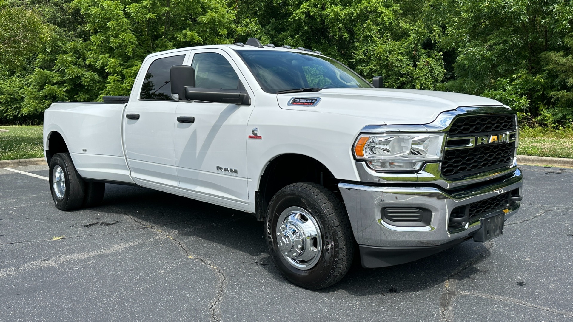 Used 2020 Ram 3500 TRADESMAN / DUAL REAR WHEELS / CUMMINS DIESEL / LVL 2 GROUP / CHROME GROUP for sale Sold at Formula Imports in Charlotte NC 28227 7