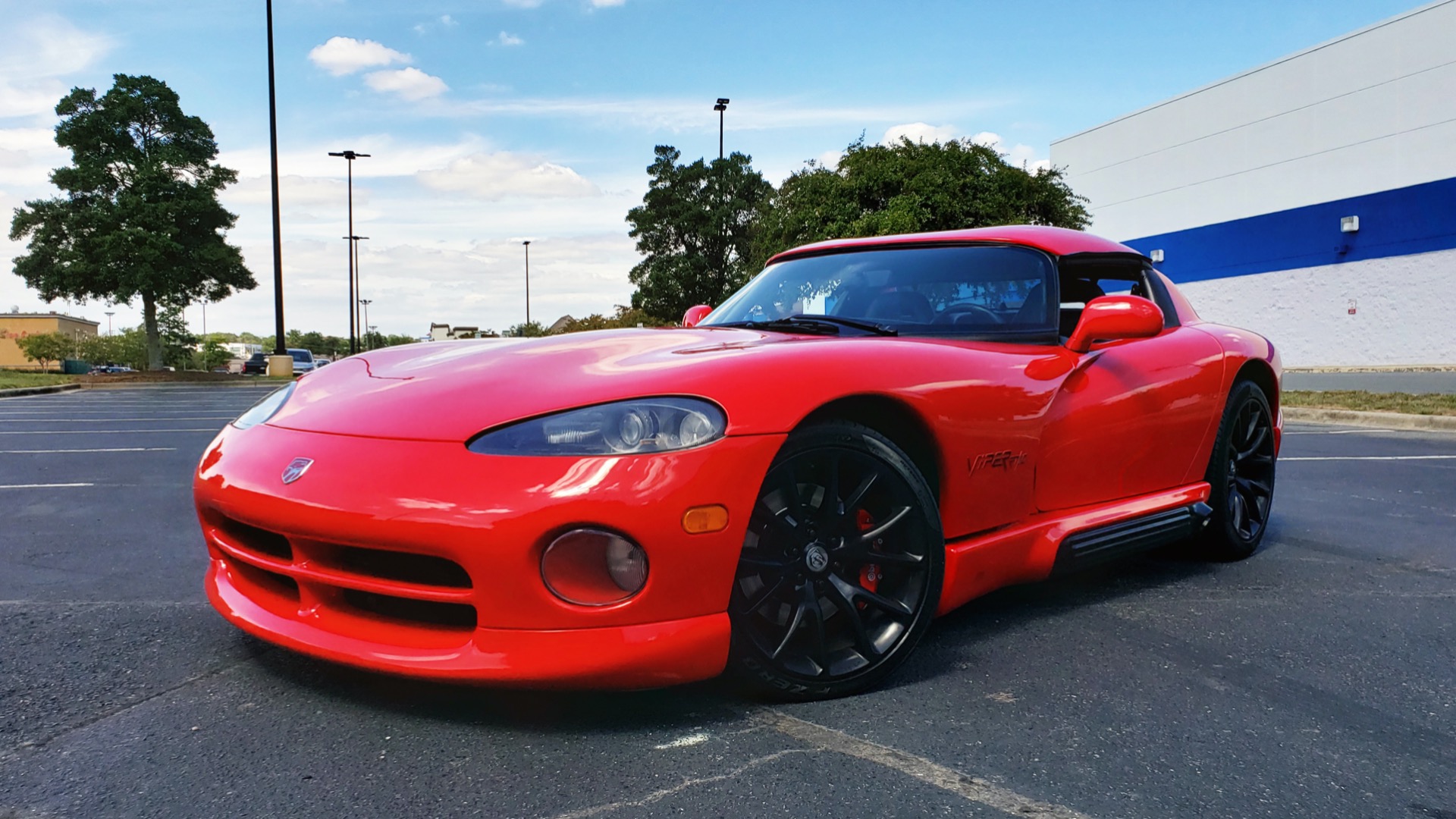 Used 1993 Dodge VIPER RT/10 COUPE / 6-SPD MAN / REMOVABLE TOP / LOW MILES for sale Sold at Formula Imports in Charlotte NC 28227 42