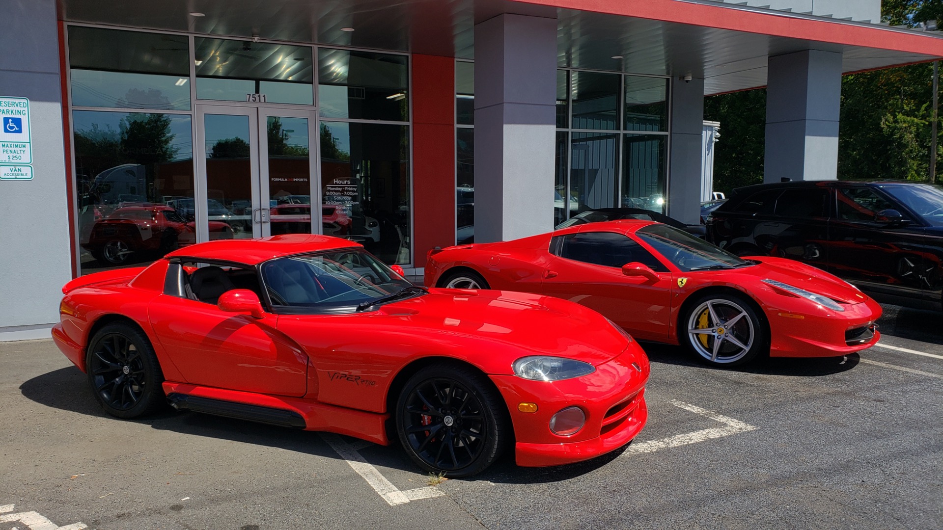 Used 1993 Dodge VIPER RT/10 COUPE / 6-SPD MAN / REMOVABLE TOP / LOW MILES for sale Sold at Formula Imports in Charlotte NC 28227 62