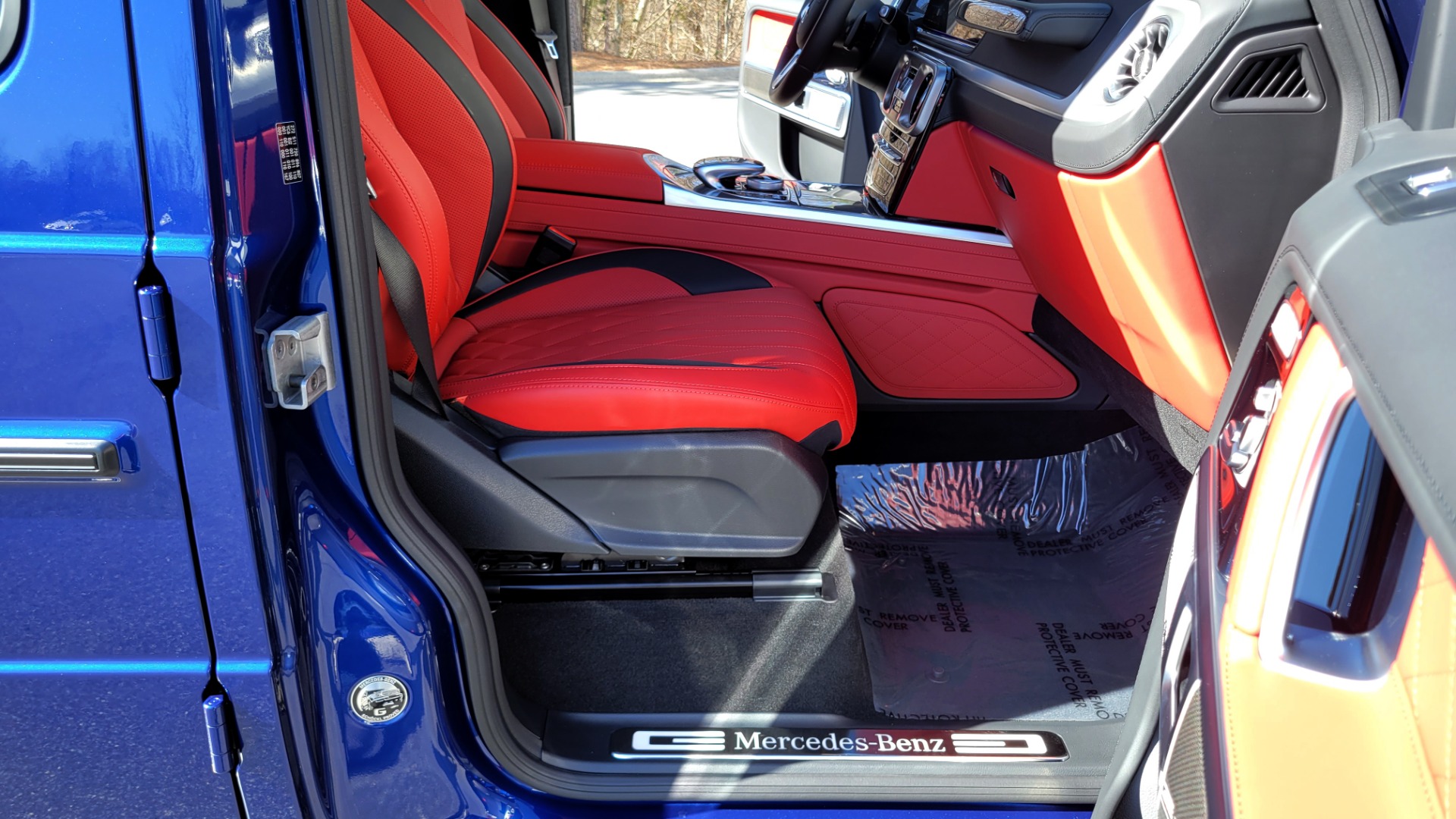 Used 2021 Mercedes-Benz G-CLASS G 550 4MATIC SUV / AMG LINE / EXCLUSIVE INTR / NIGHT PKG PLUS for sale $199,999 at Formula Imports in Charlotte NC 28227 39