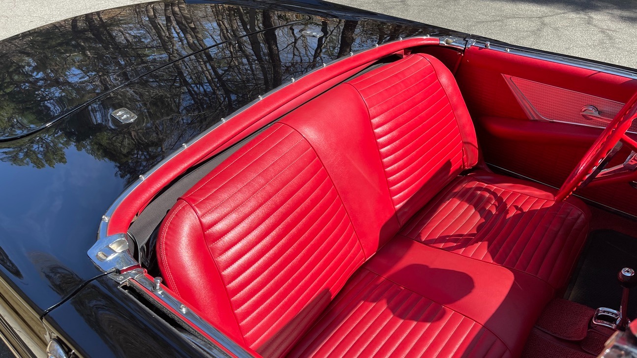 Used 1957 Ford THUNDERBIRD CONVERTIBLE / V8 / 3-SPD AUTO / PWR STRNG / PWR WNDWS / RESTORED for sale Sold at Formula Imports in Charlotte NC 28227 19
