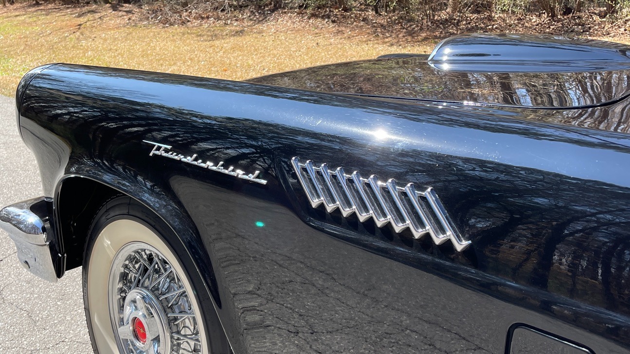 Used 1957 Ford THUNDERBIRD CONVERTIBLE / V8 / 3-SPD AUTO / PWR STRNG / PWR WNDWS / RESTORED for sale Sold at Formula Imports in Charlotte NC 28227 21