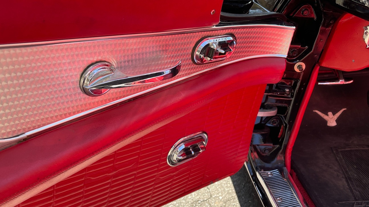 Used 1957 Ford THUNDERBIRD CONVERTIBLE / V8 / 3-SPD AUTO / PWR STRNG / PWR WNDWS / RESTORED for sale Sold at Formula Imports in Charlotte NC 28227 43
