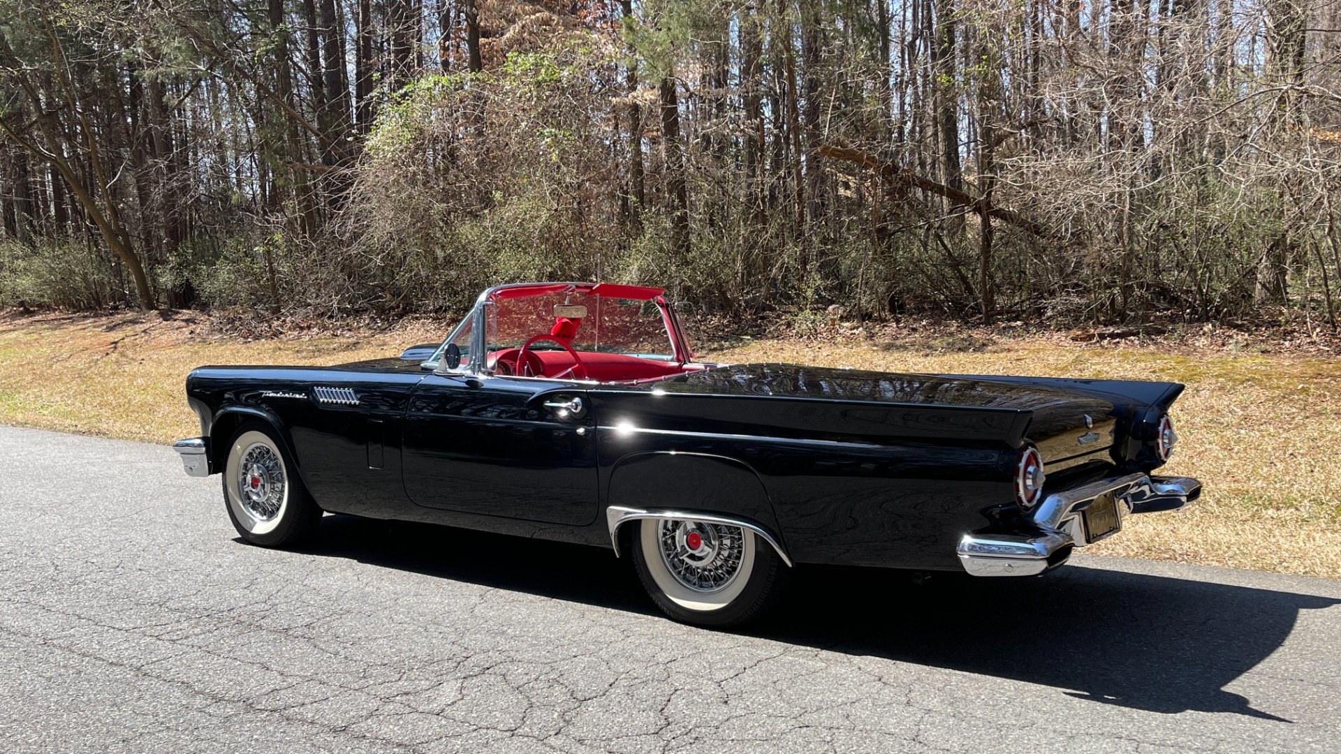 Used 1957 Ford THUNDERBIRD CONVERTIBLE / V8 / 3-SPD AUTO / PWR STRNG / PWR WNDWS / RESTORED for sale $89,000 at Formula Imports in Charlotte NC 28227 6