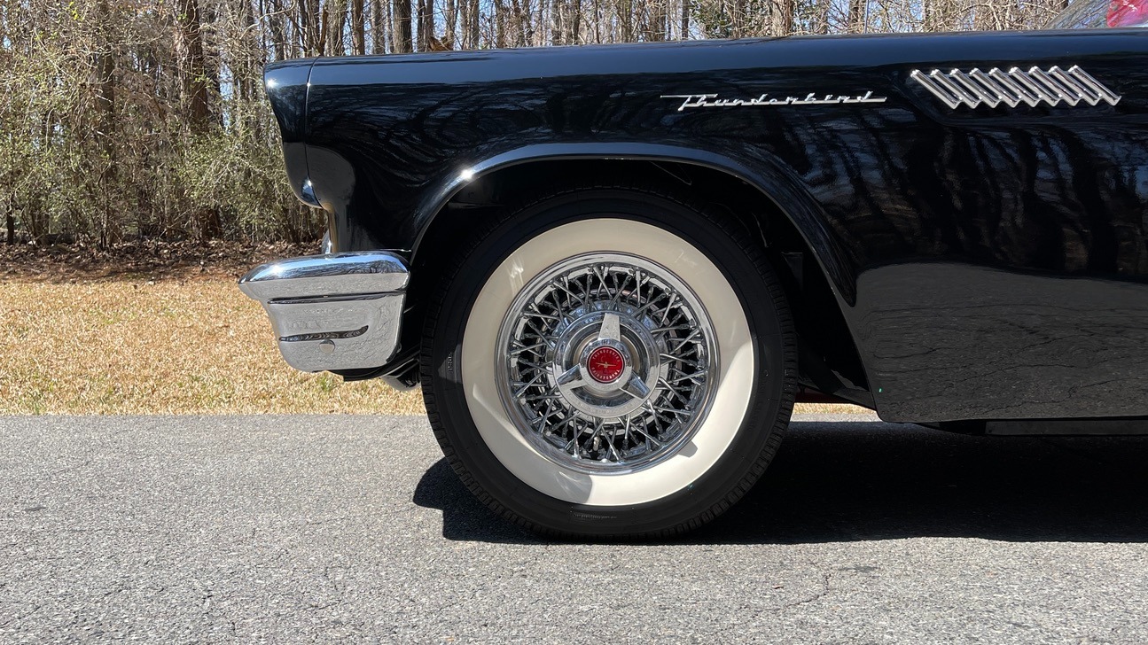 Used 1957 Ford THUNDERBIRD CONVERTIBLE / V8 / 3-SPD AUTO / PWR STRNG / PWR WNDWS / RESTORED for sale Sold at Formula Imports in Charlotte NC 28227 68